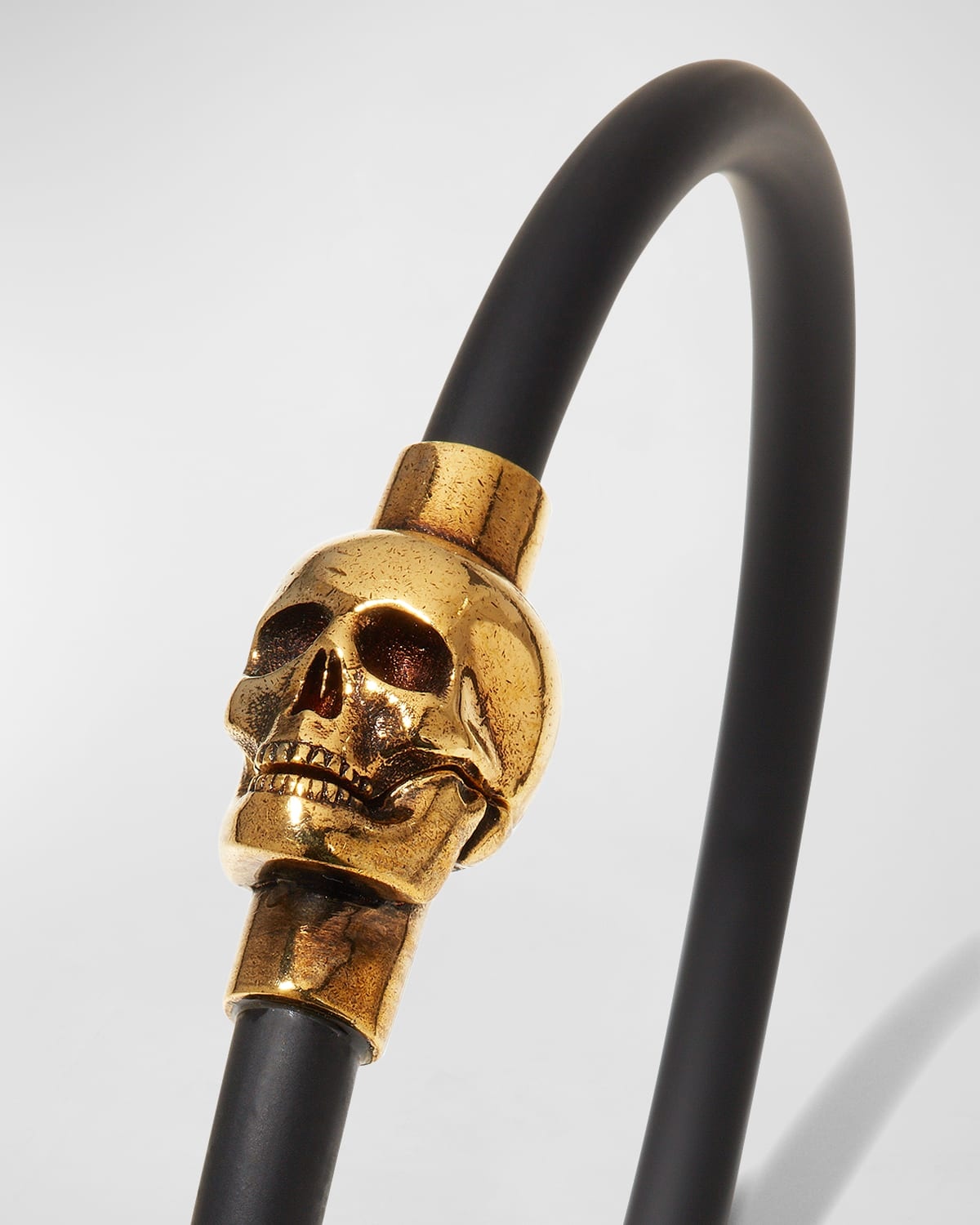 アクセサリー ALEXANDER MCQUEEN RUBBER CORD SKULL Men's Rubber cord Skull Bracelet in Black | Alexander McQueen US