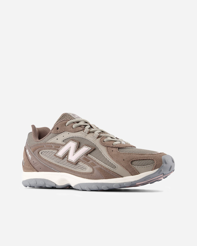 New Balance 204L outlook