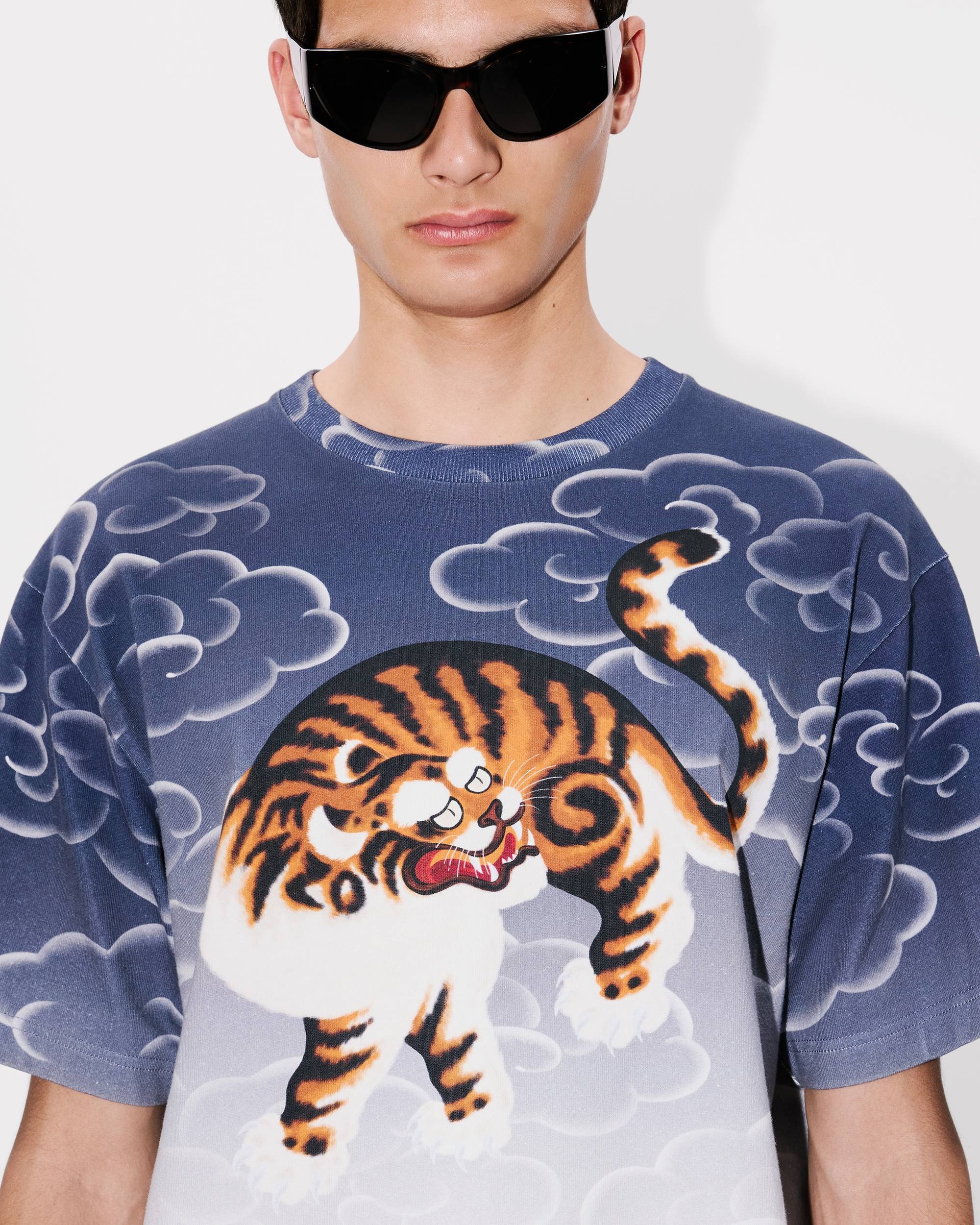 'KENZO Cloud Tiger' genderless oversized T-shirt - 11