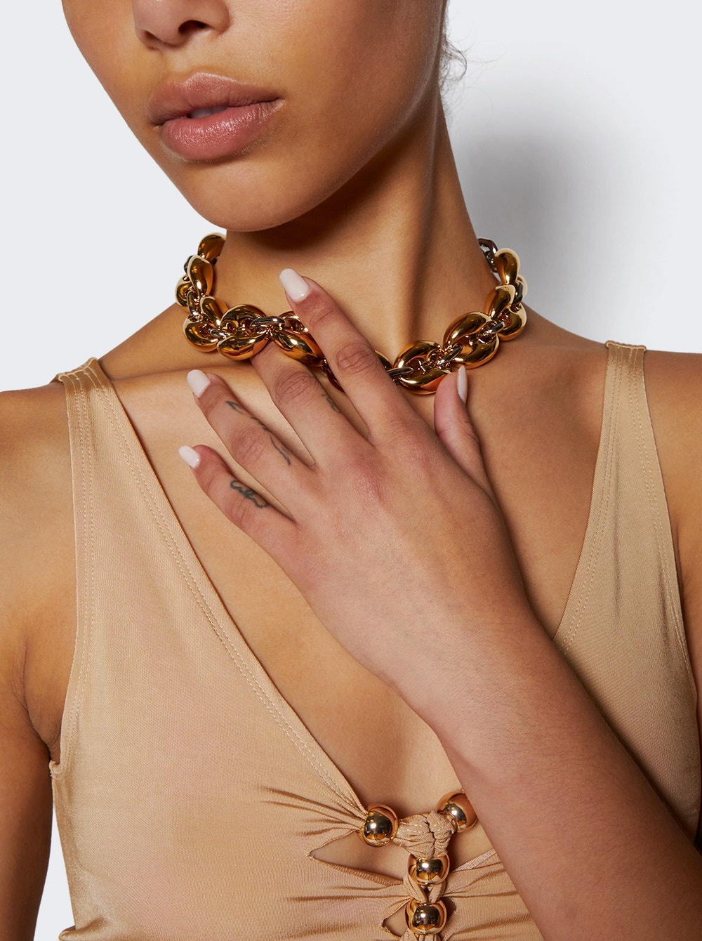 Eight Chunky Necklace Gold And Silver - 2
