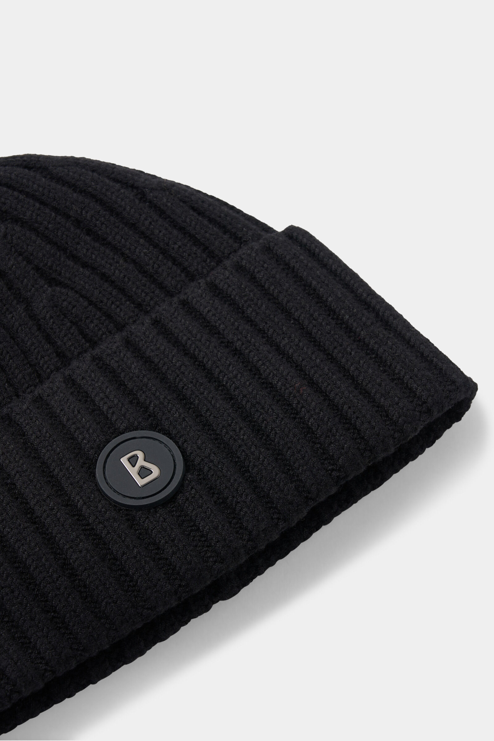Hat Bony in Black - 3