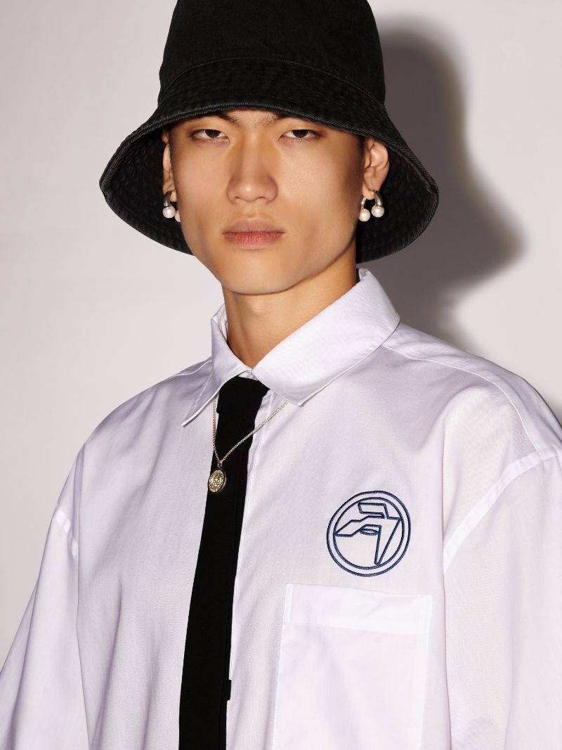 Circle Amblem Shirt - 6