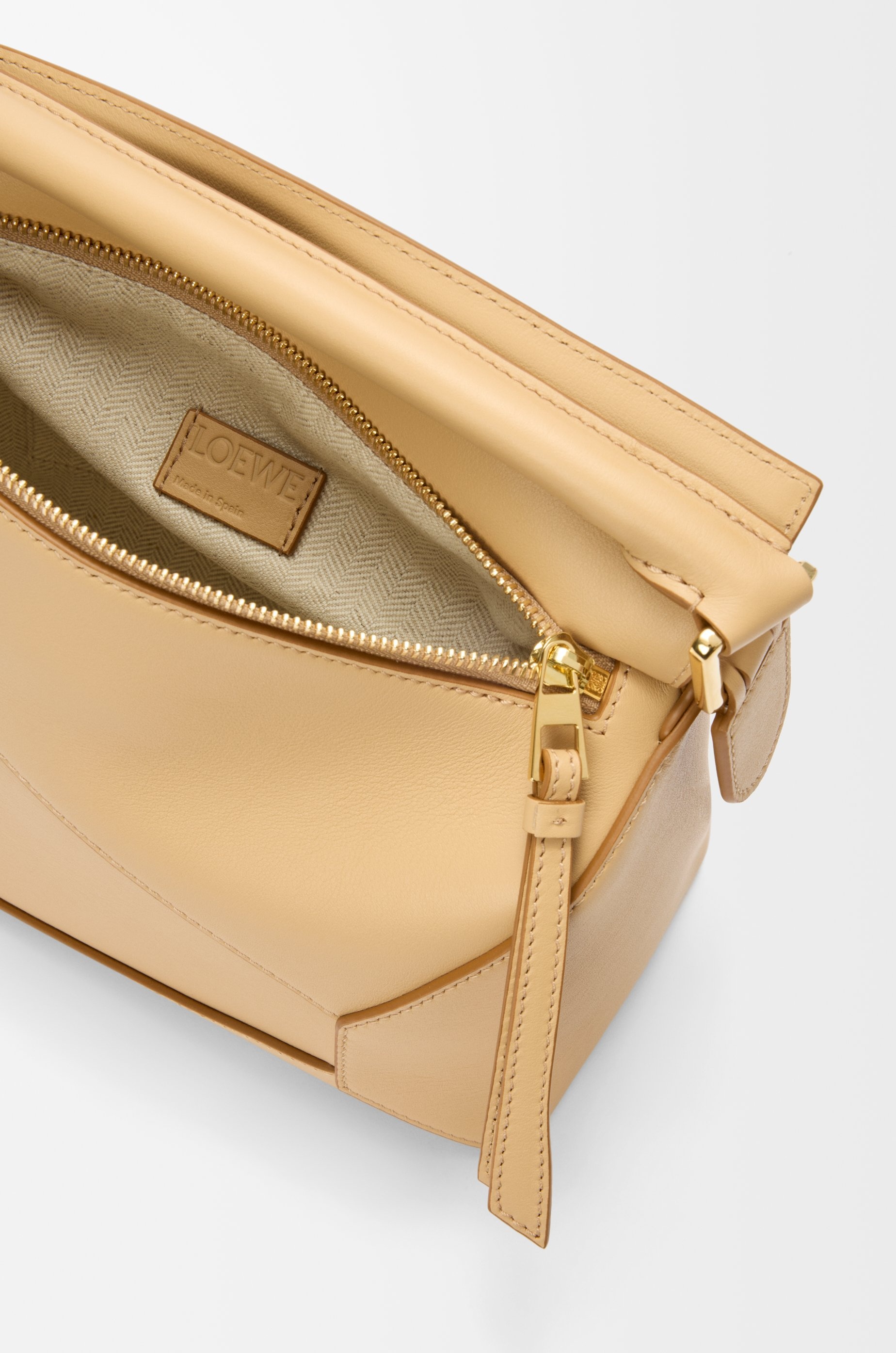Small Puzzle Edge bag in classic calfskin - 9