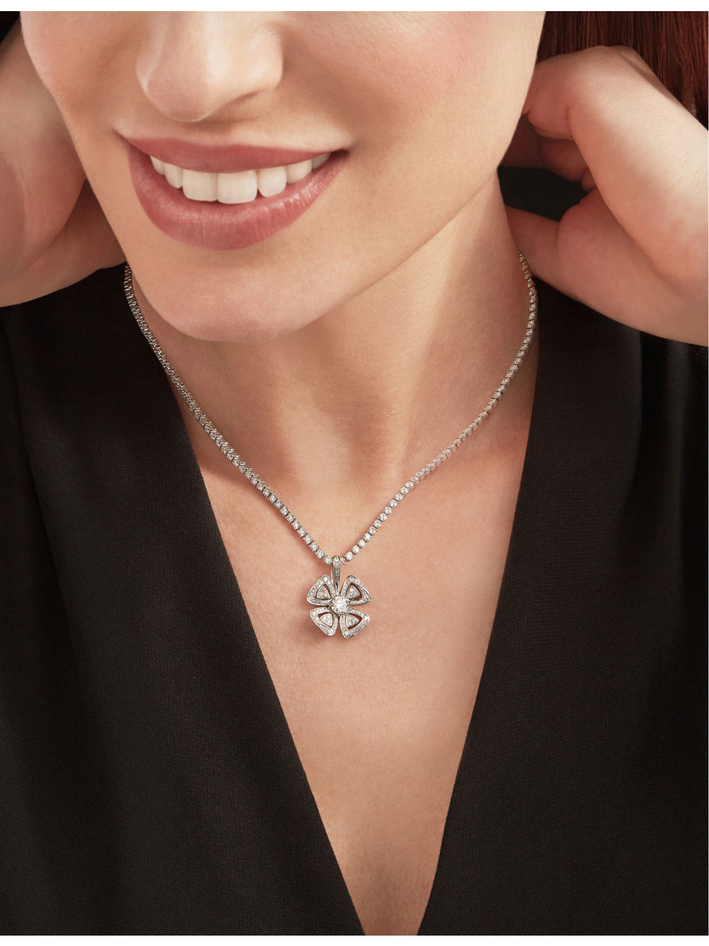 Fiorever 18ct white-gold and 5.96ct brilliant-cut diamond necklace - 5