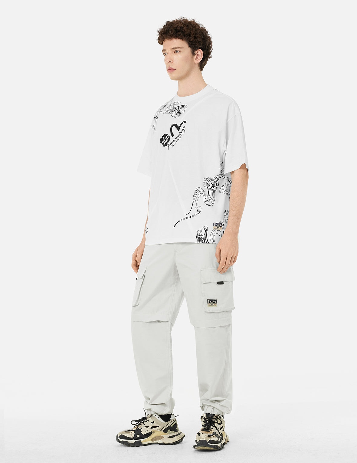 Kamon and Logo Prints Detachable Leg Panel Fashion Fit  Woven Cargo Jogger - 3