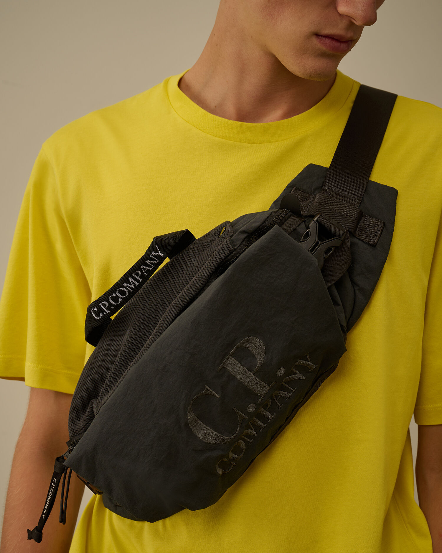 Plain Paper Touch Crossbody Pack - 3