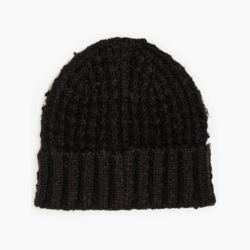 TEXTURED HOLIDAY BEANIE 3