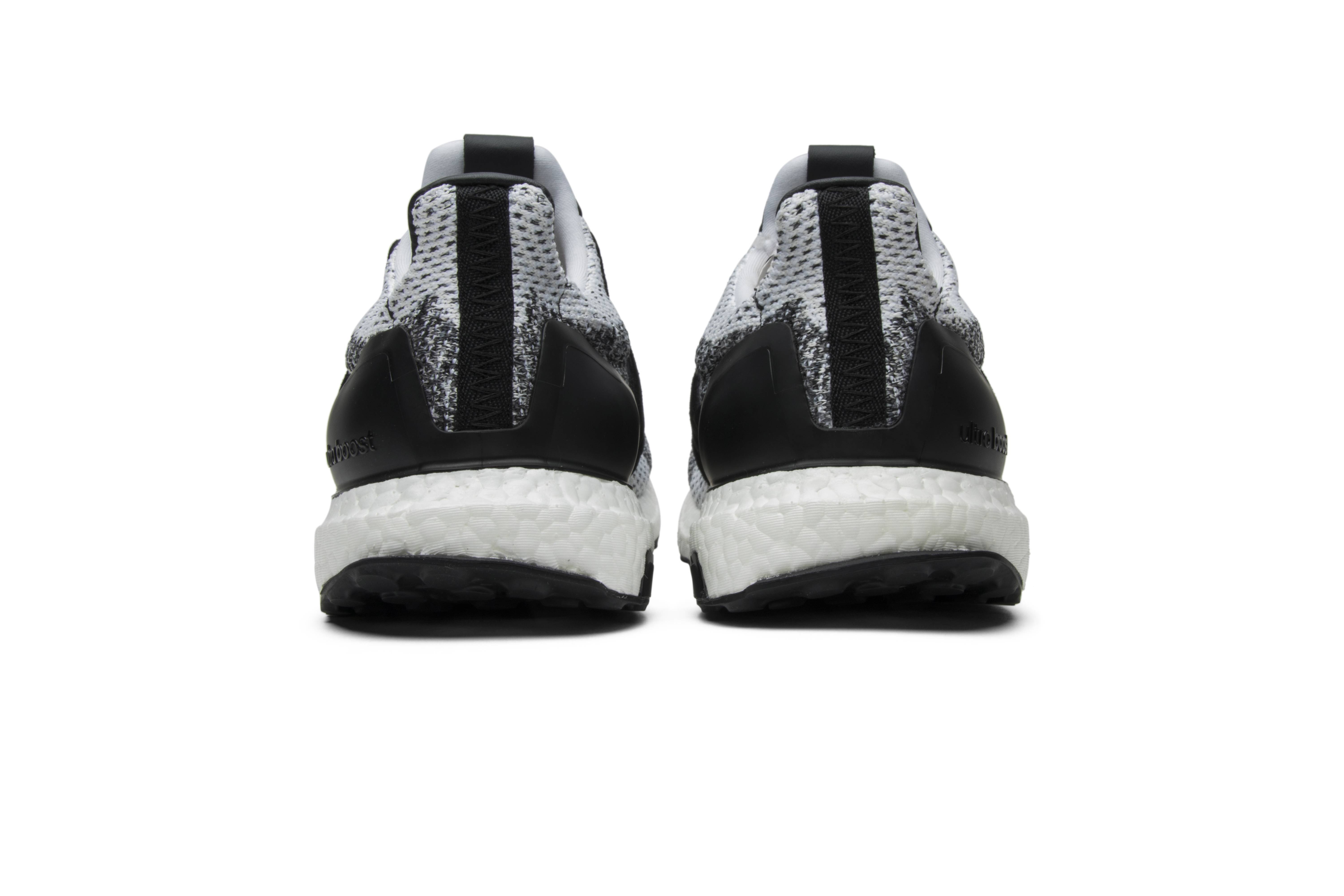 Sneakersnstuff x Social Status x UltraBoost SE 'White Black' - 6