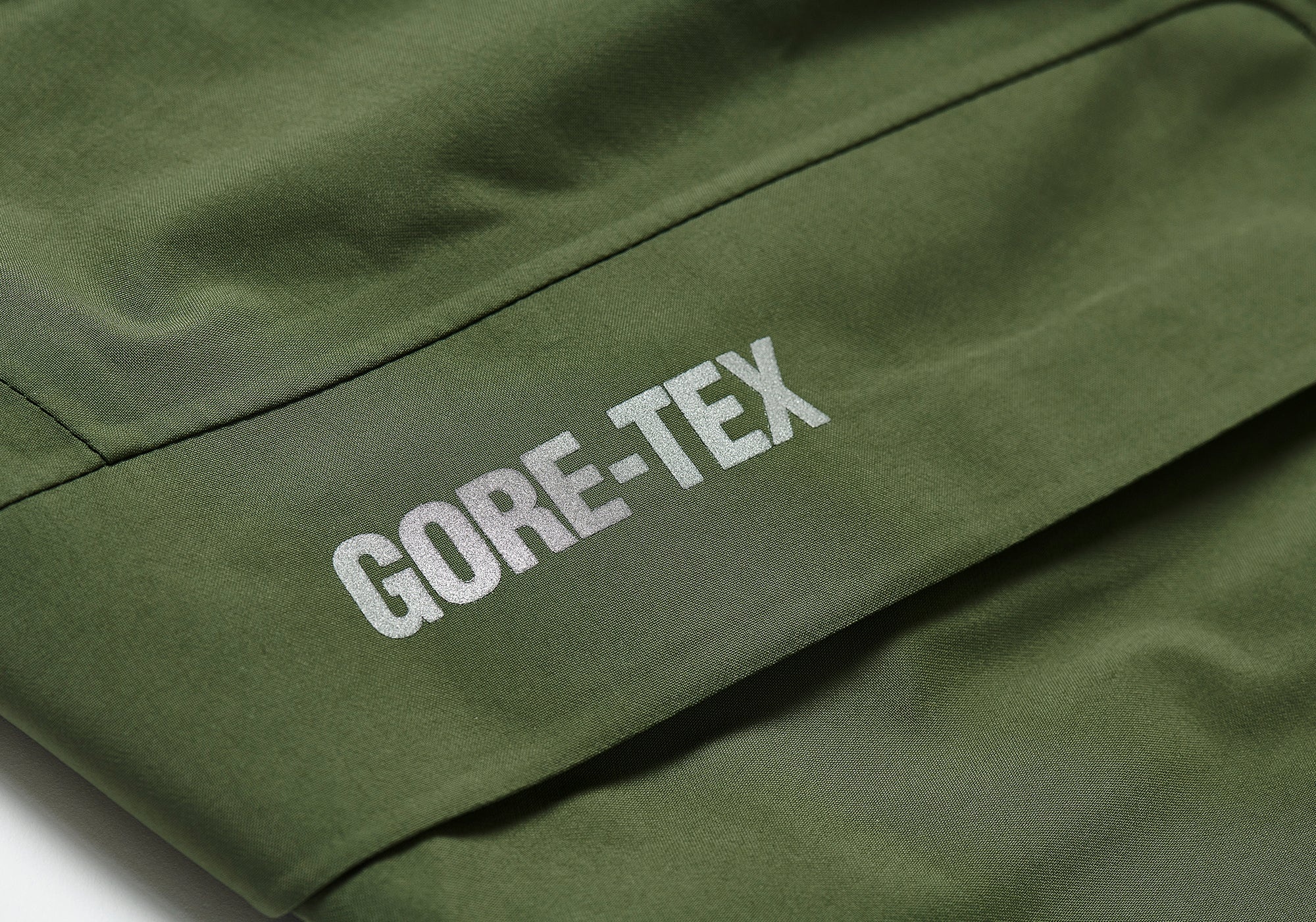 GORE-TEX R-TEK CARGO SHORT OLIVE - 7