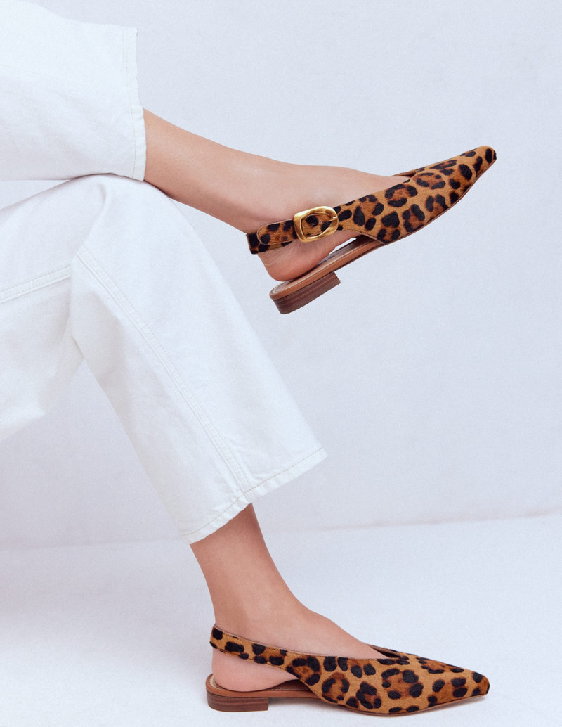 BODEN High Cut Flat Point-Classic Leopard outlook
