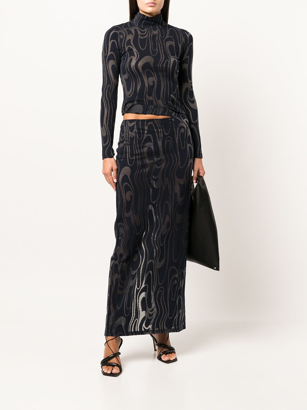 Shrunk turtleneck long-sleeve top - 2