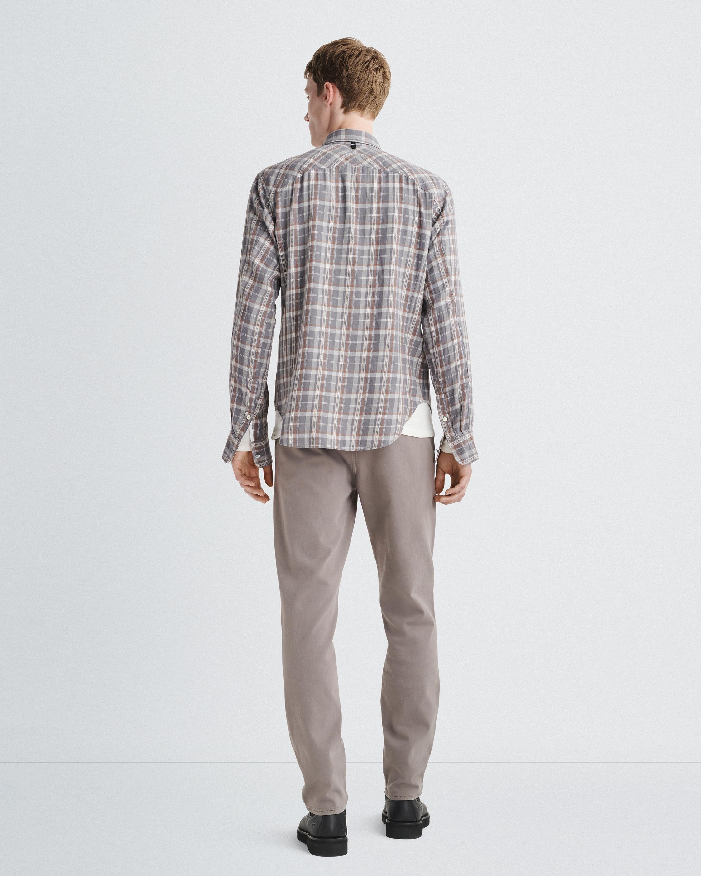 Fit 2 Action Loopback Chino
Slim Fit - 5