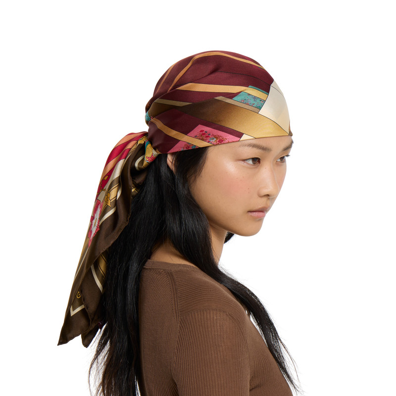 Printed silk twill carré 4