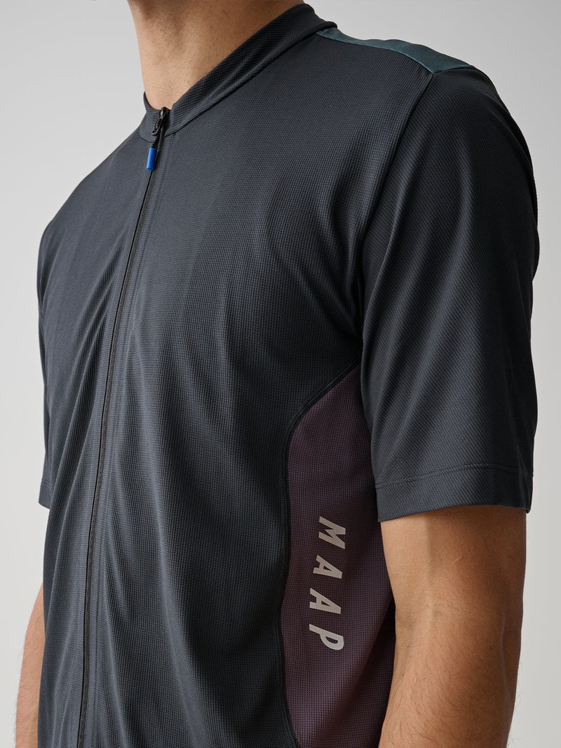 Alt_Road™ Zip Tee 5