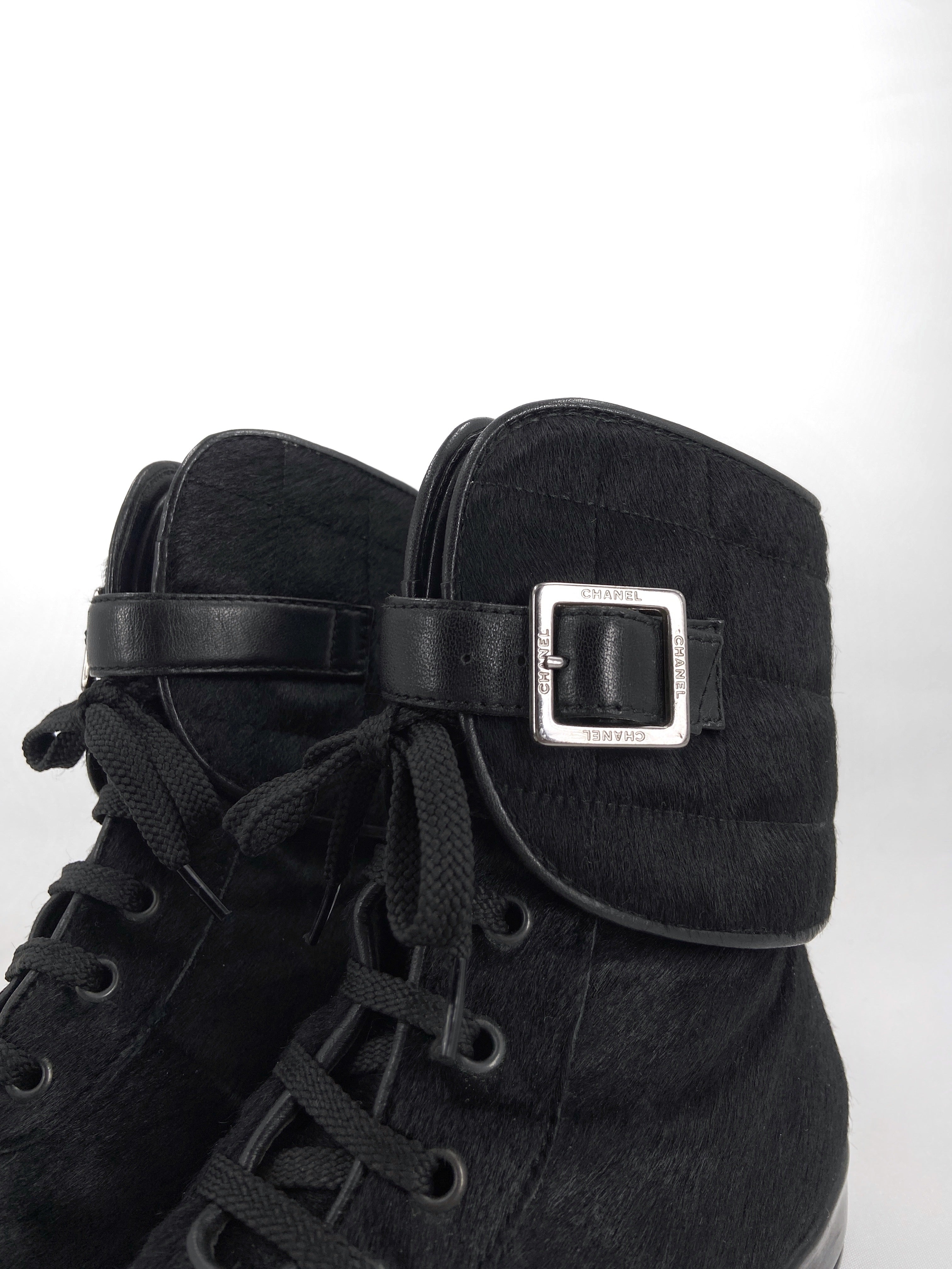 Chanel Fall 2000 Karl Lagerfeld Pony hair Calfskin Logo Quilted Combat boot 38 - 6