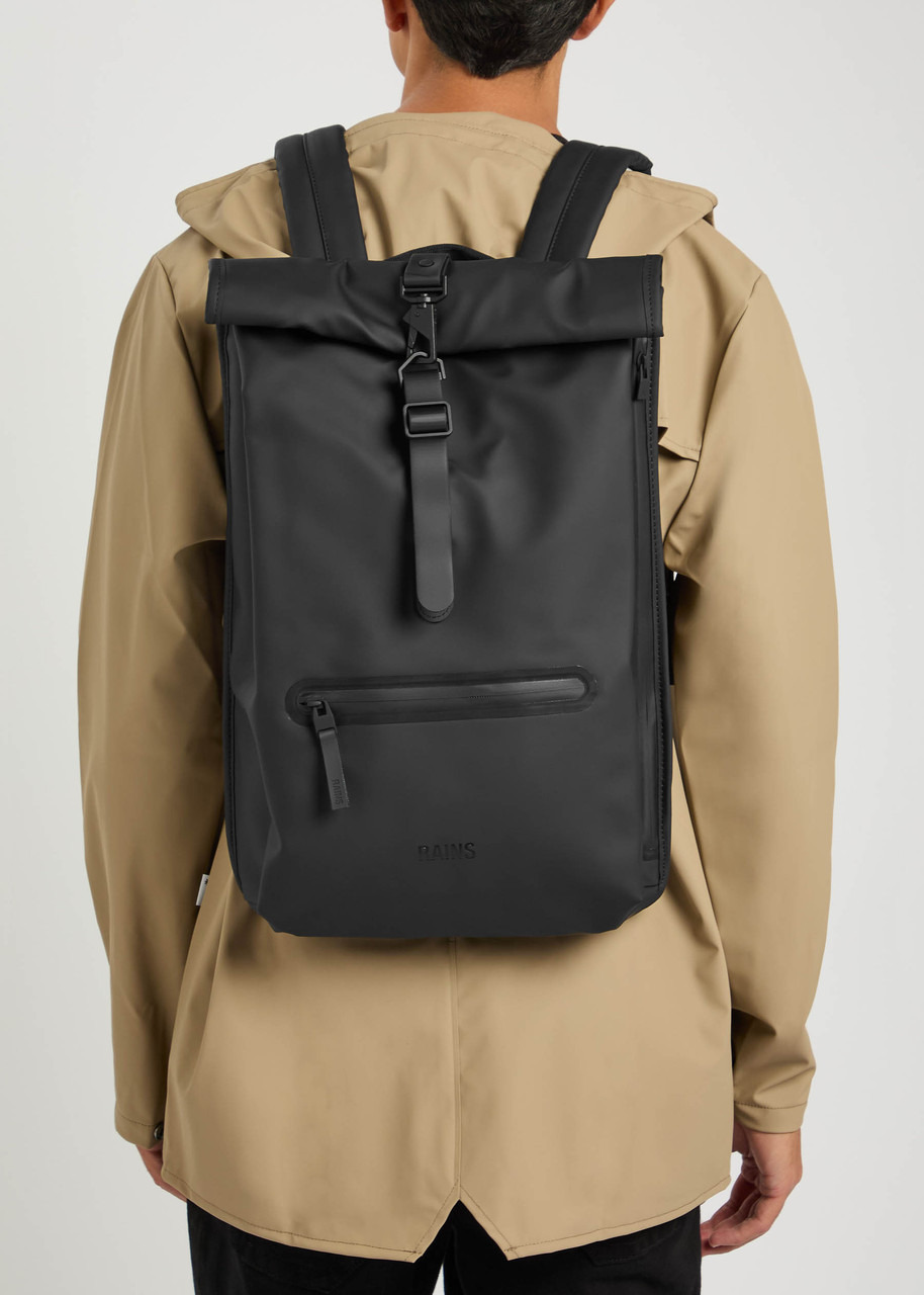 Rains Rolltop Rucksack - 5