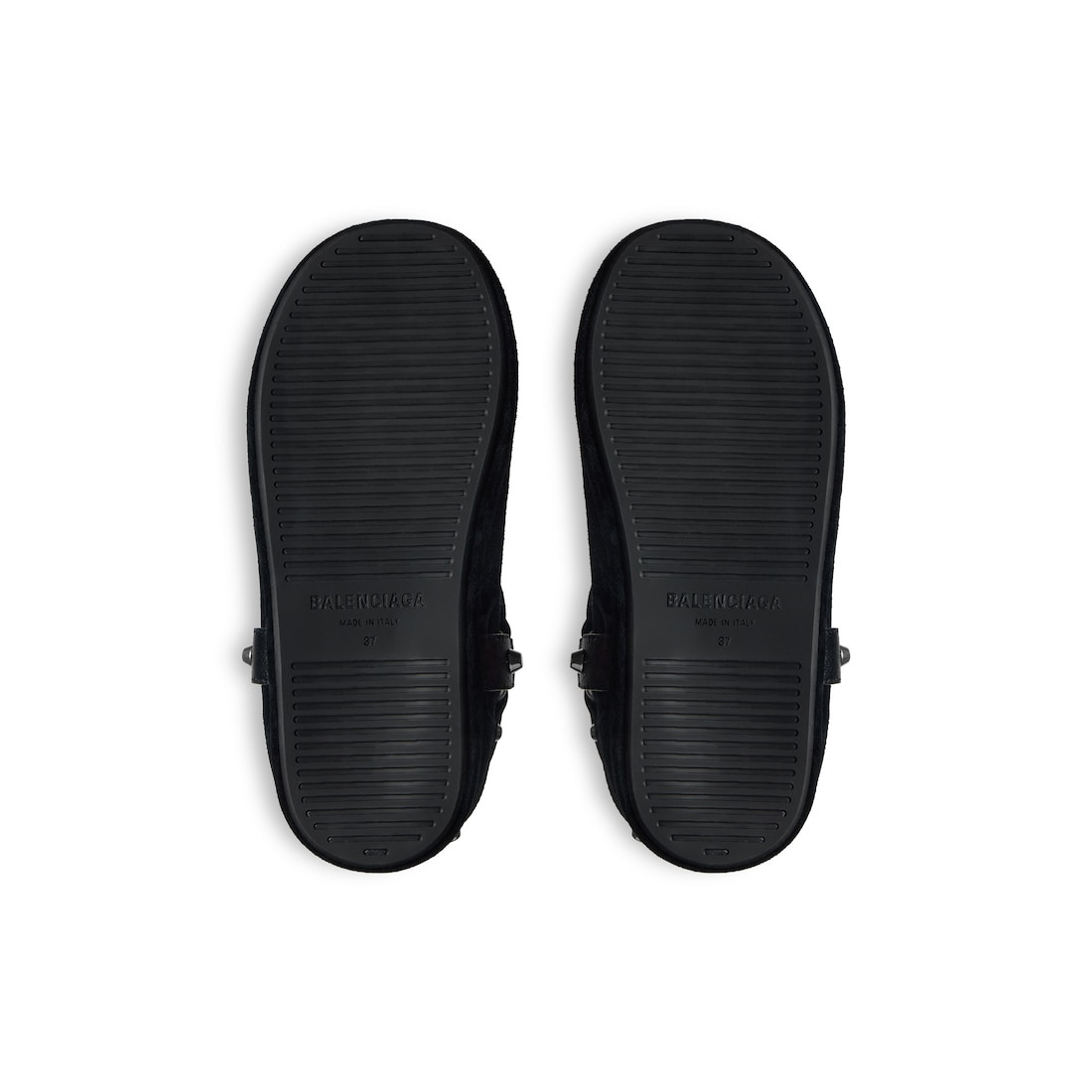 Women's Alaska Soft Bootie in Black - 7