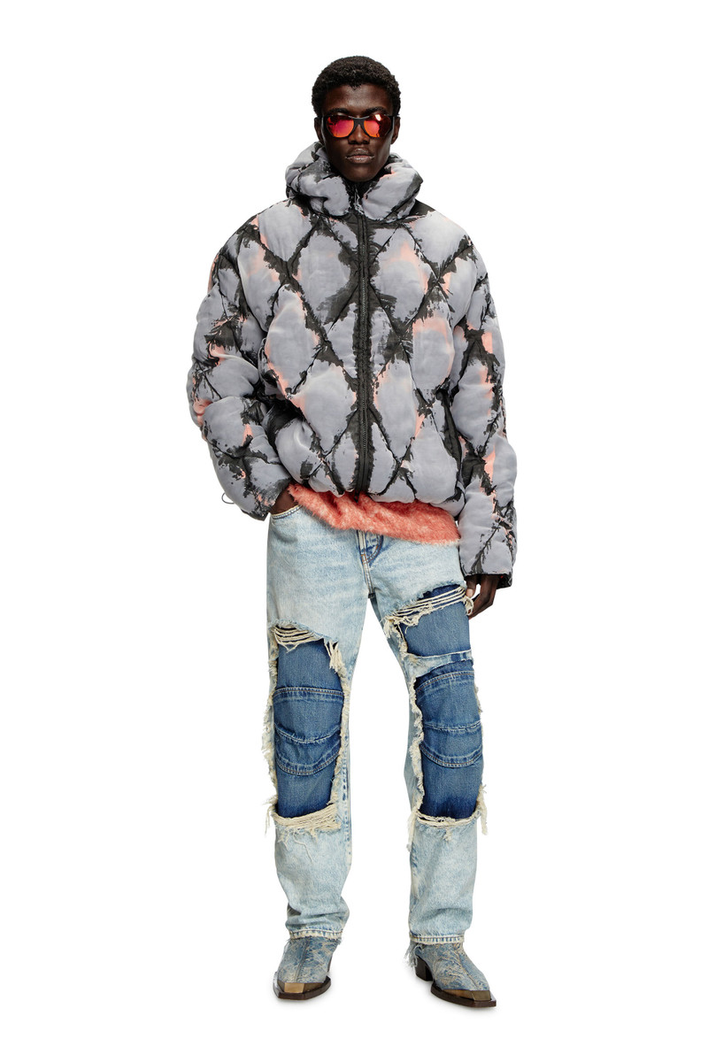 Diesel W-DOM outlook