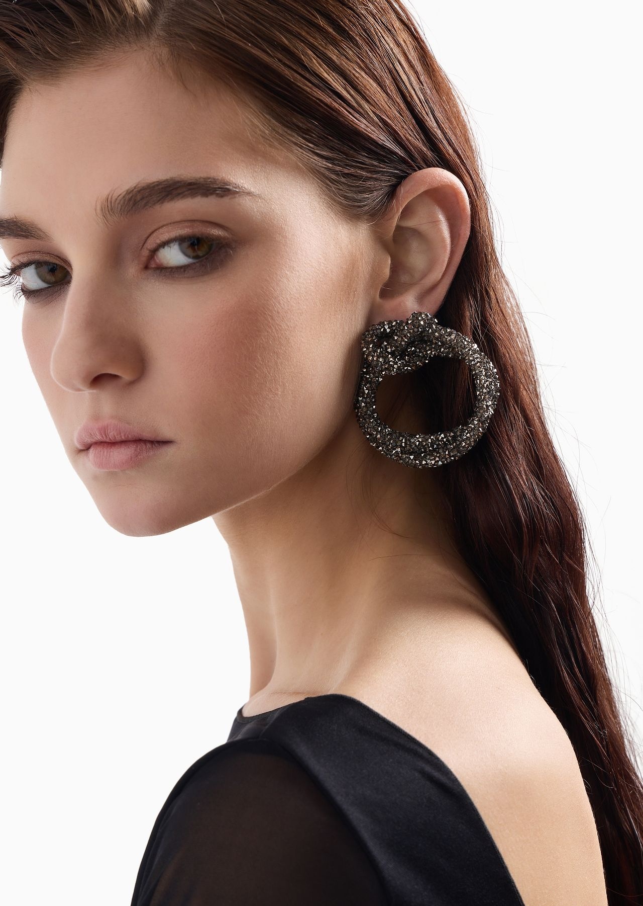 Hoop earrings covered in rhinestones and micro studs - 3