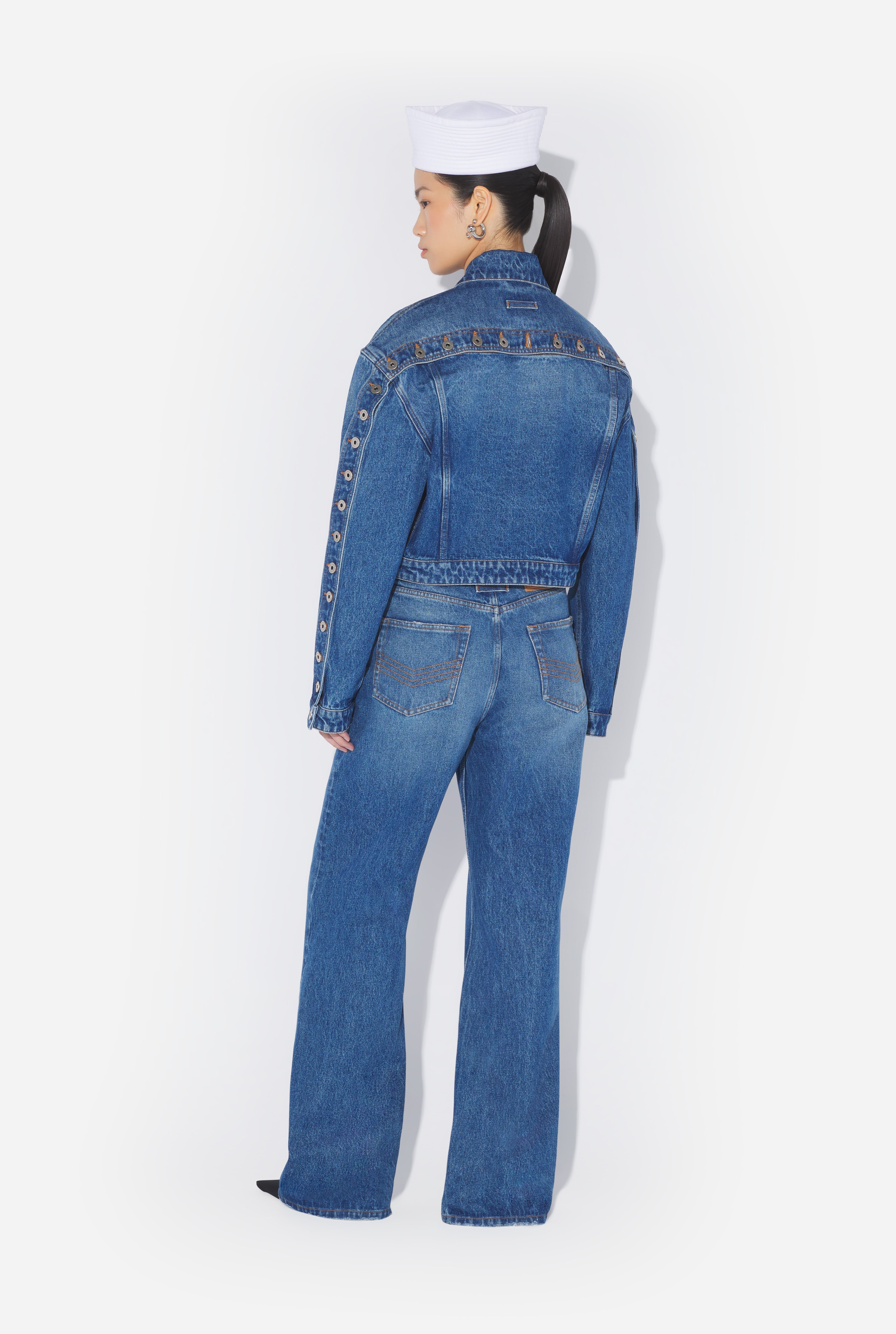 THE BUTTONED DENIM JACKET - 3