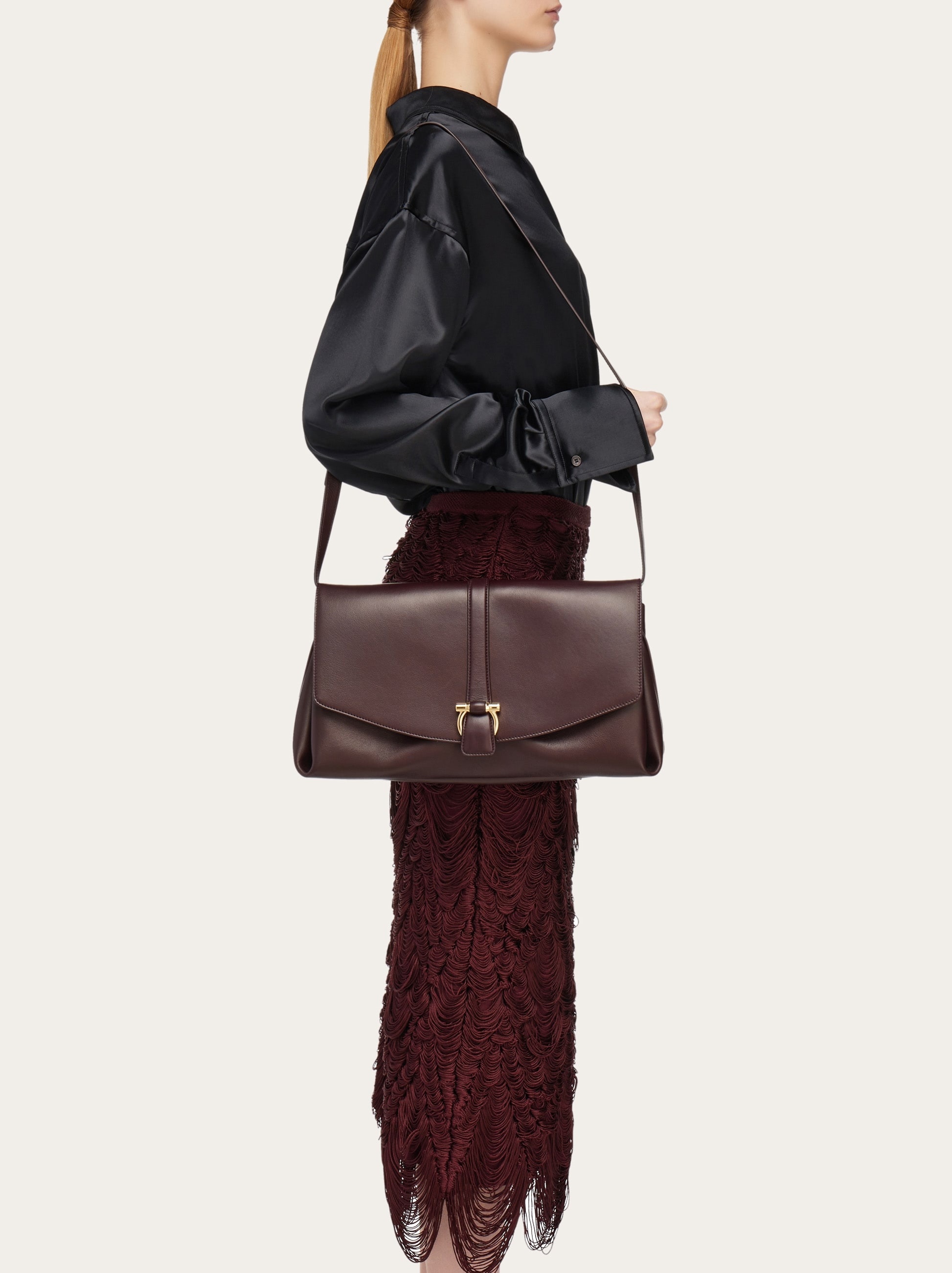 Front flap crossbody bag (L) - 3