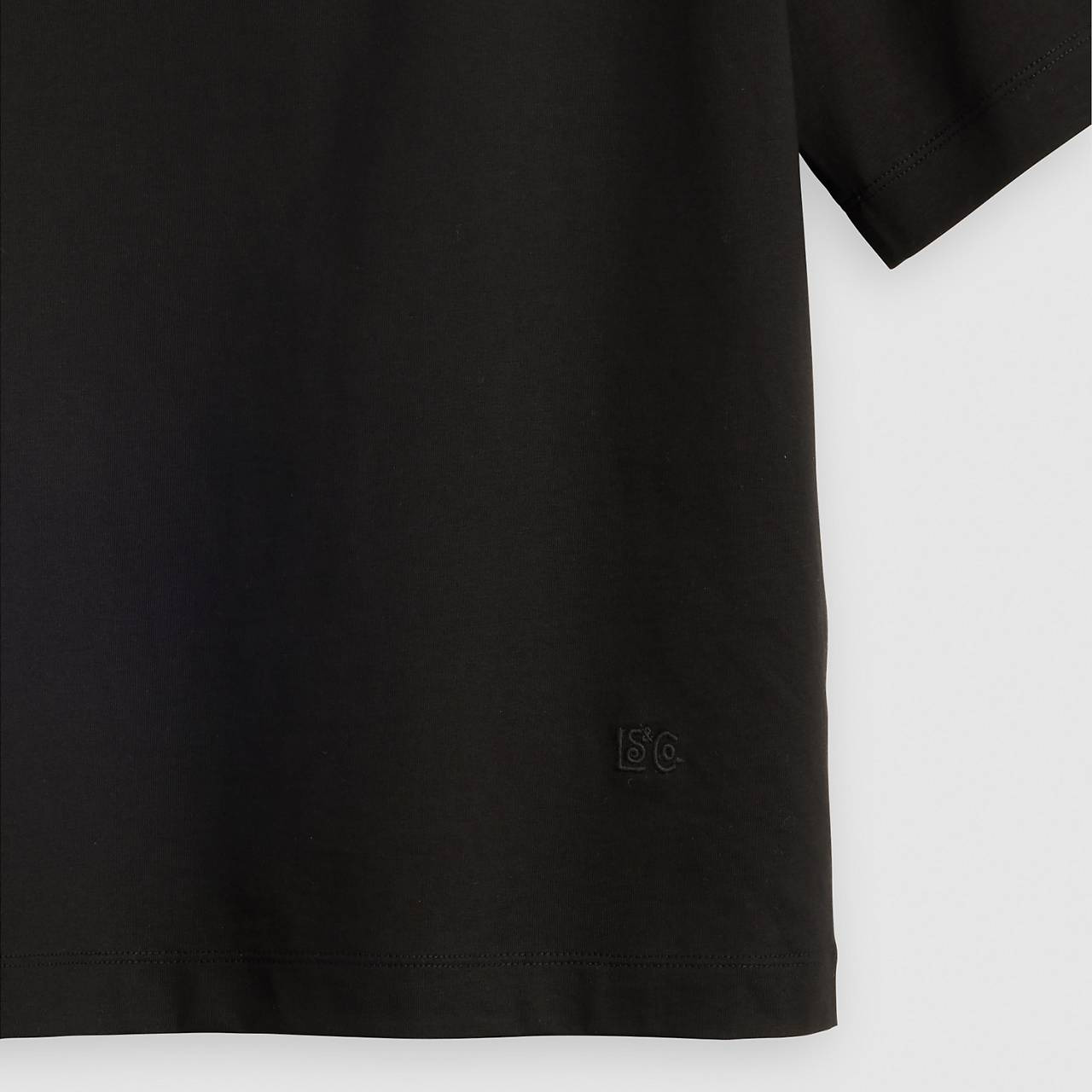 DAILY TEE - 6