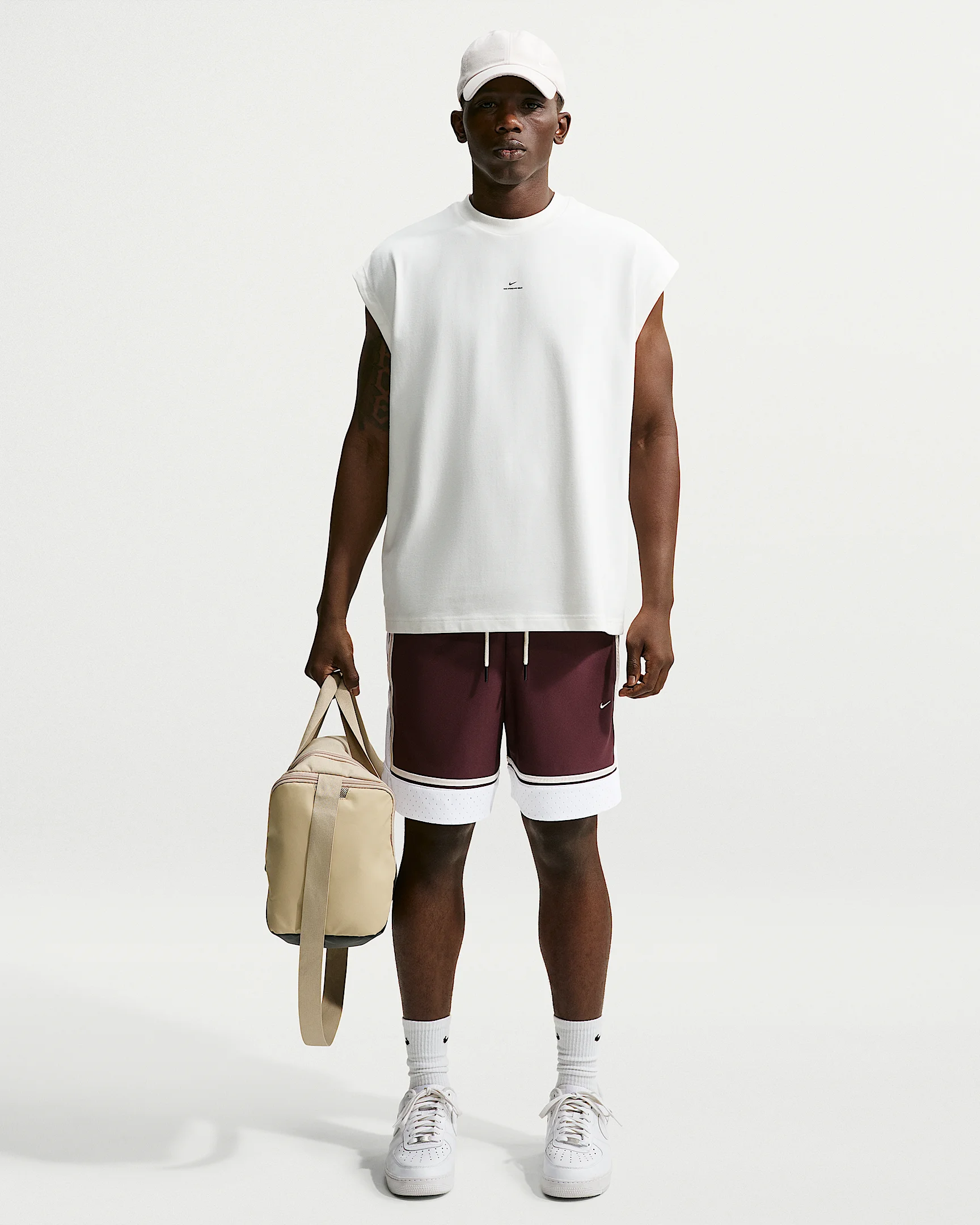 Nike Standard Issue Men's Dri-FIT 6" Basketball Shorts - 1