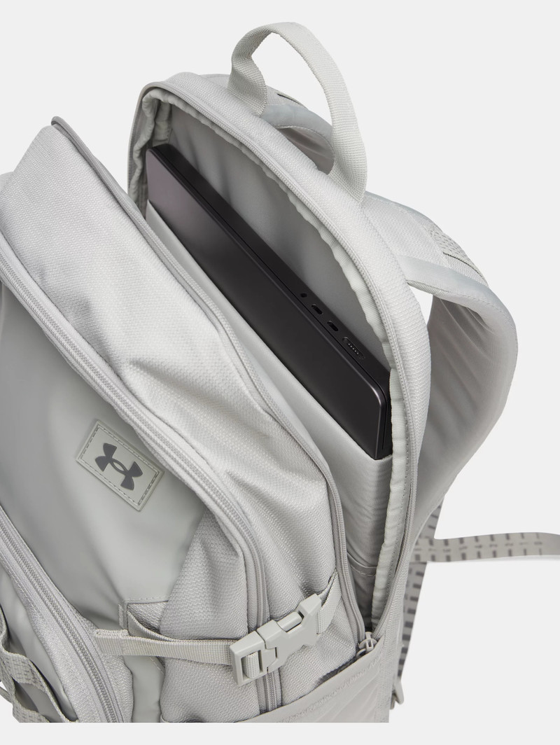 UA Triumph Sport 4