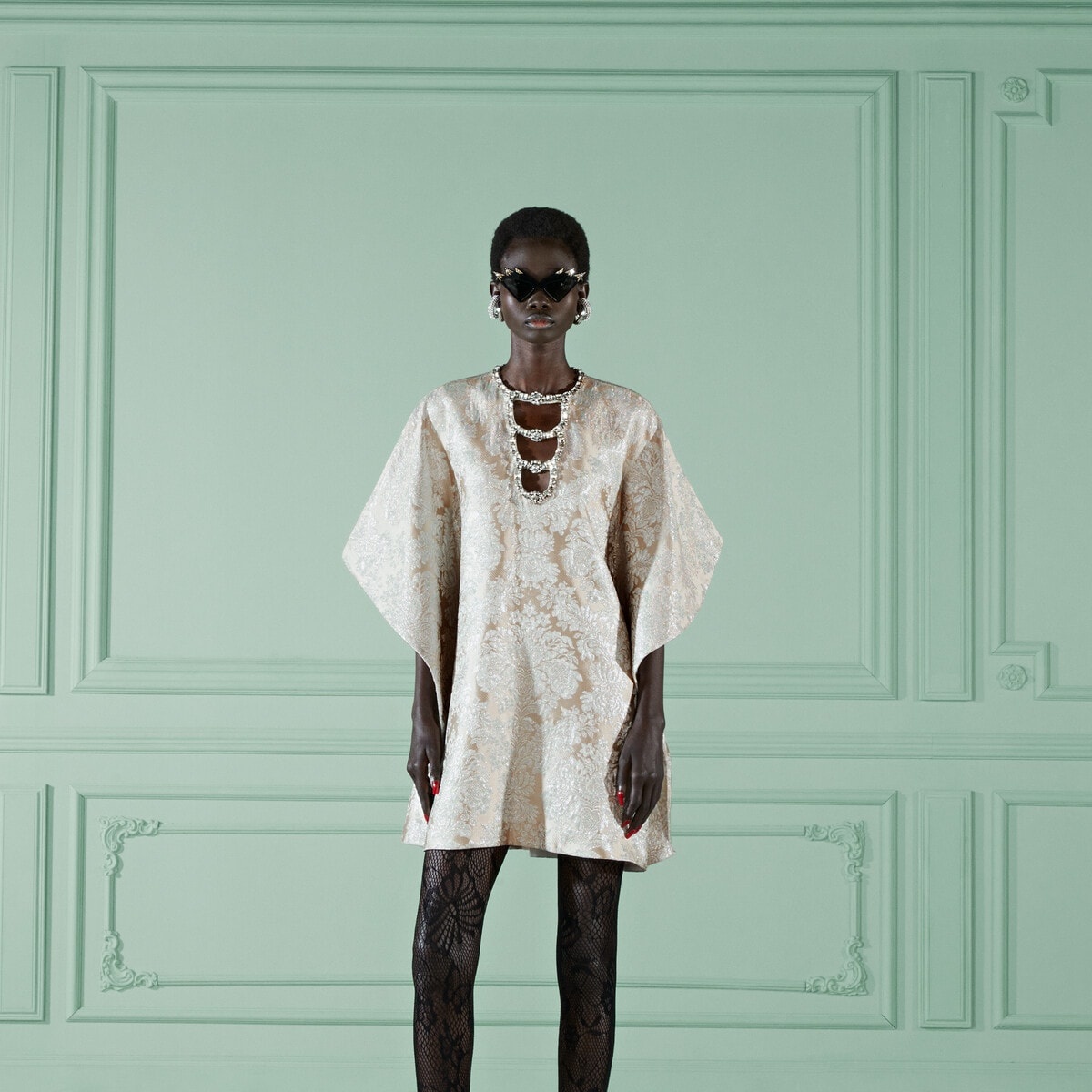 Leaf jacquard dress with crystal detail - 6