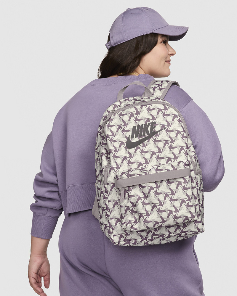 Nike Heritage Backpack (25L) 1