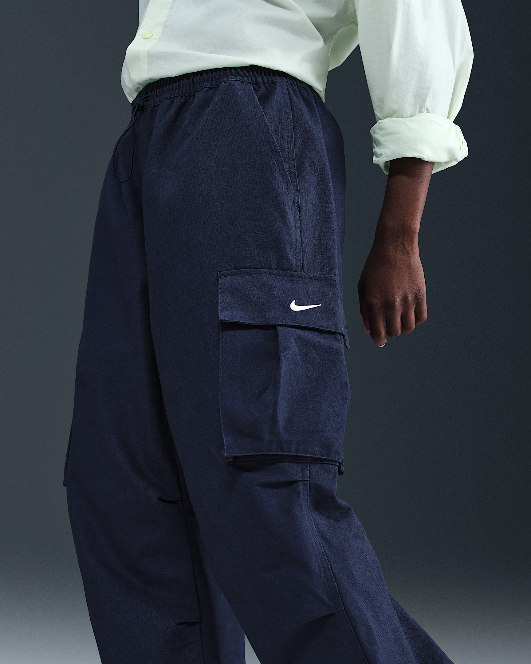 Nike Sportswear Women's Mid-Rise Oversized Woven Cargo Pants - 3