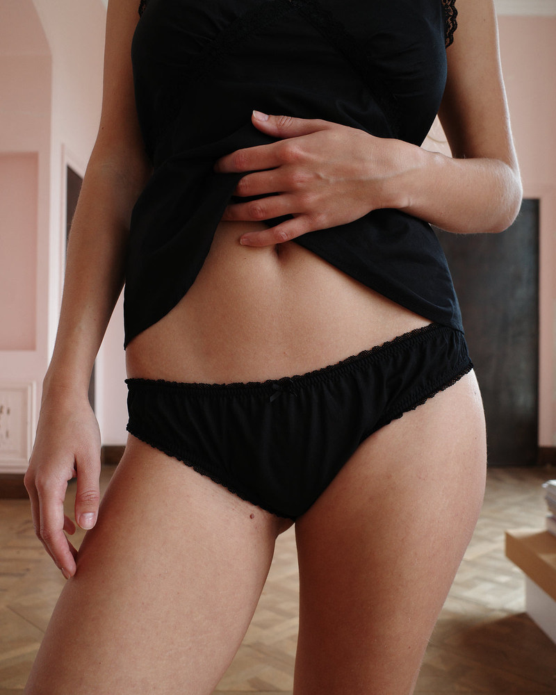 Cou Cou The Brief: Cotton Voile Black outlook
