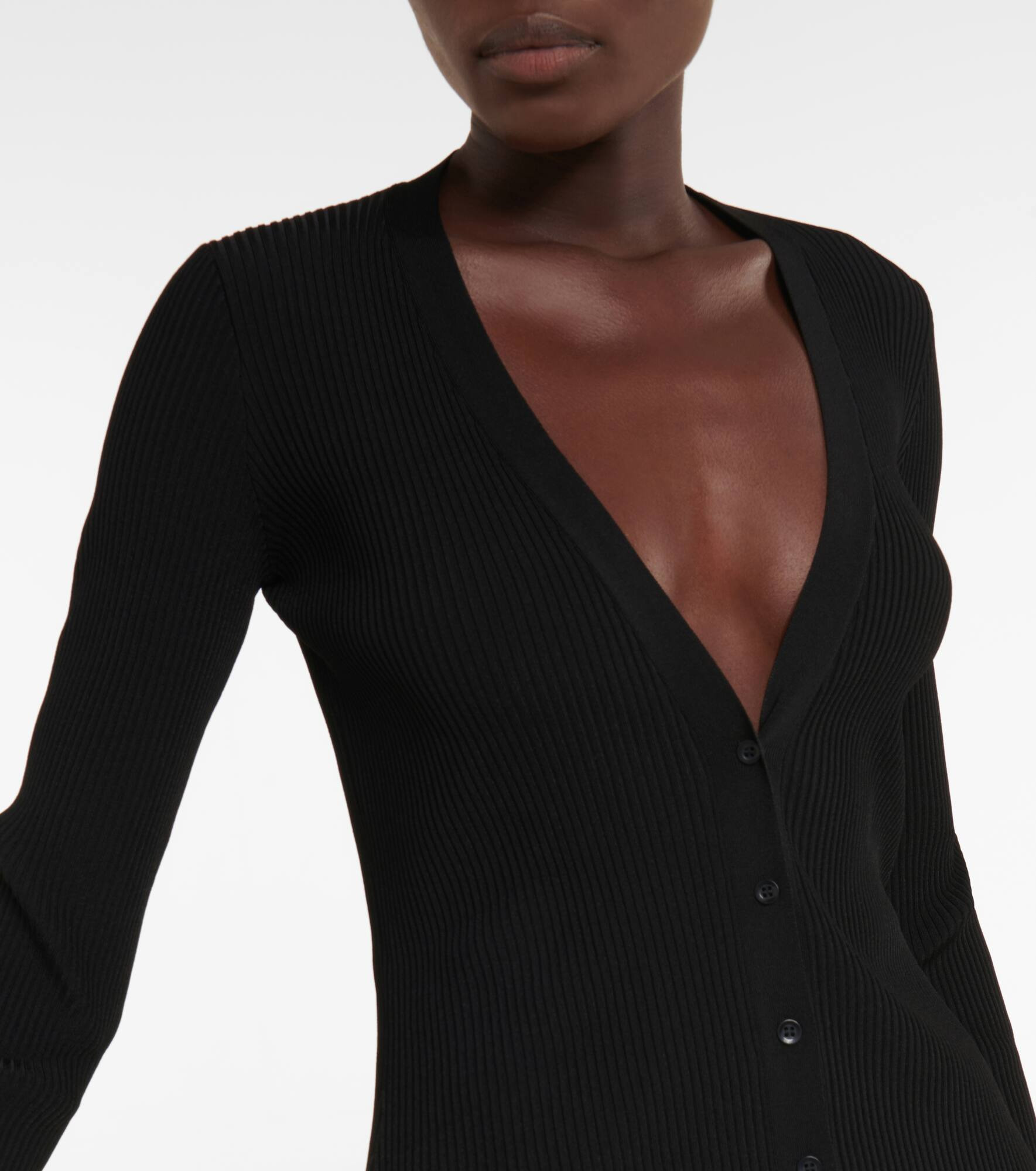 Long-sleeved midi dress - 4