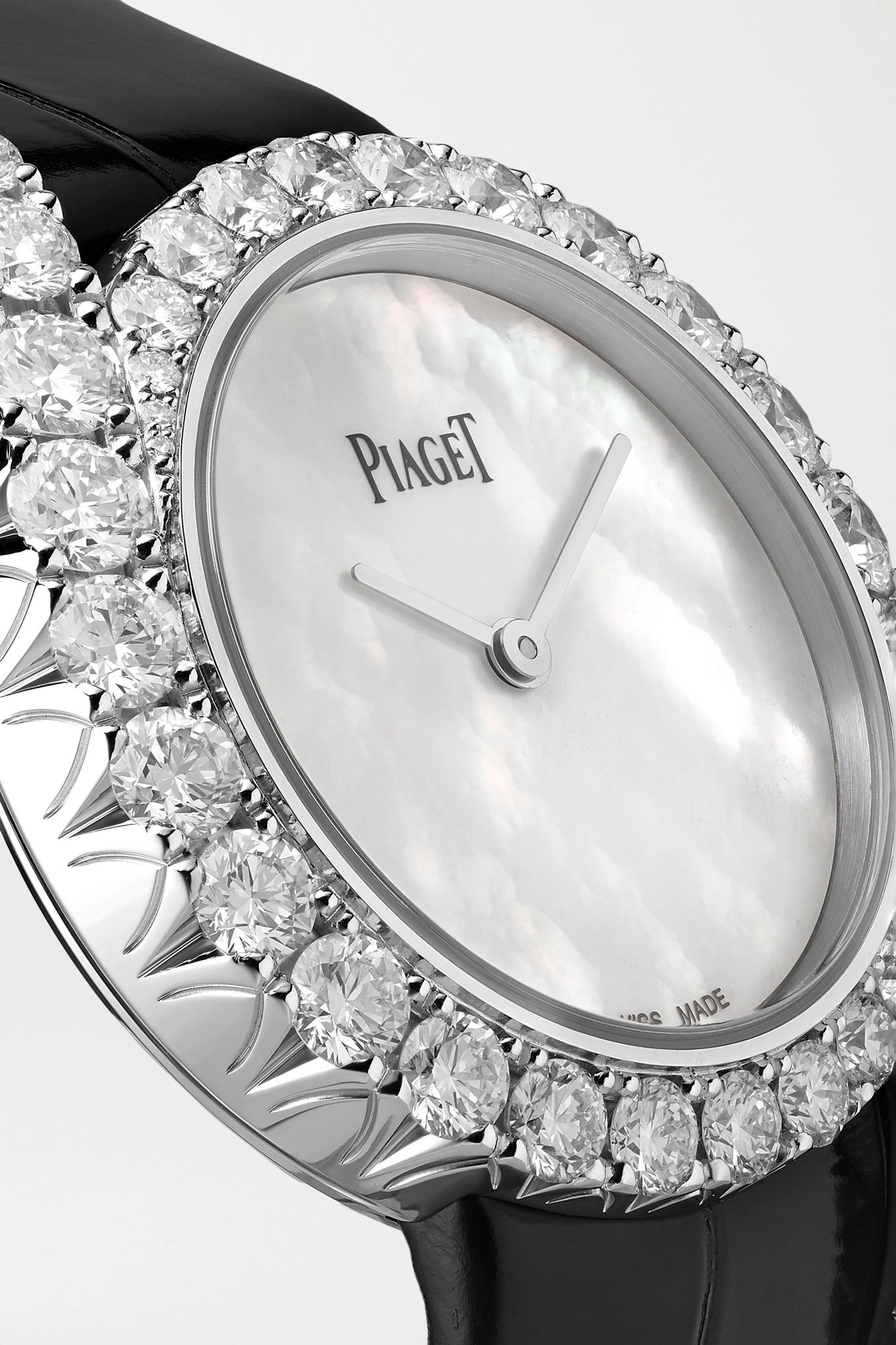 Limelight Gala 32mm 18-karat white gold, alligator, mother-of-pearl and diamond watch - 5