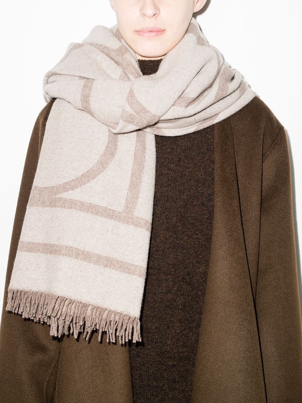Monogram wool and cashmere blend scarf - 3