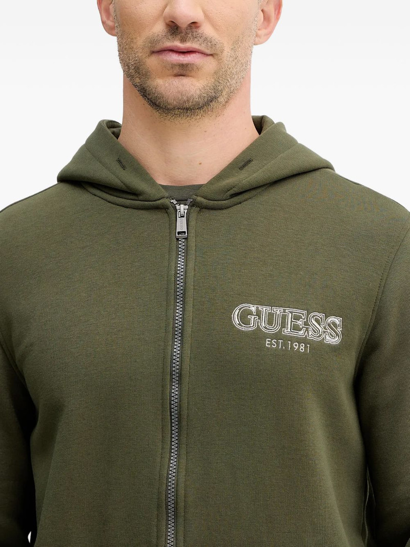 zip-up hoodie 4