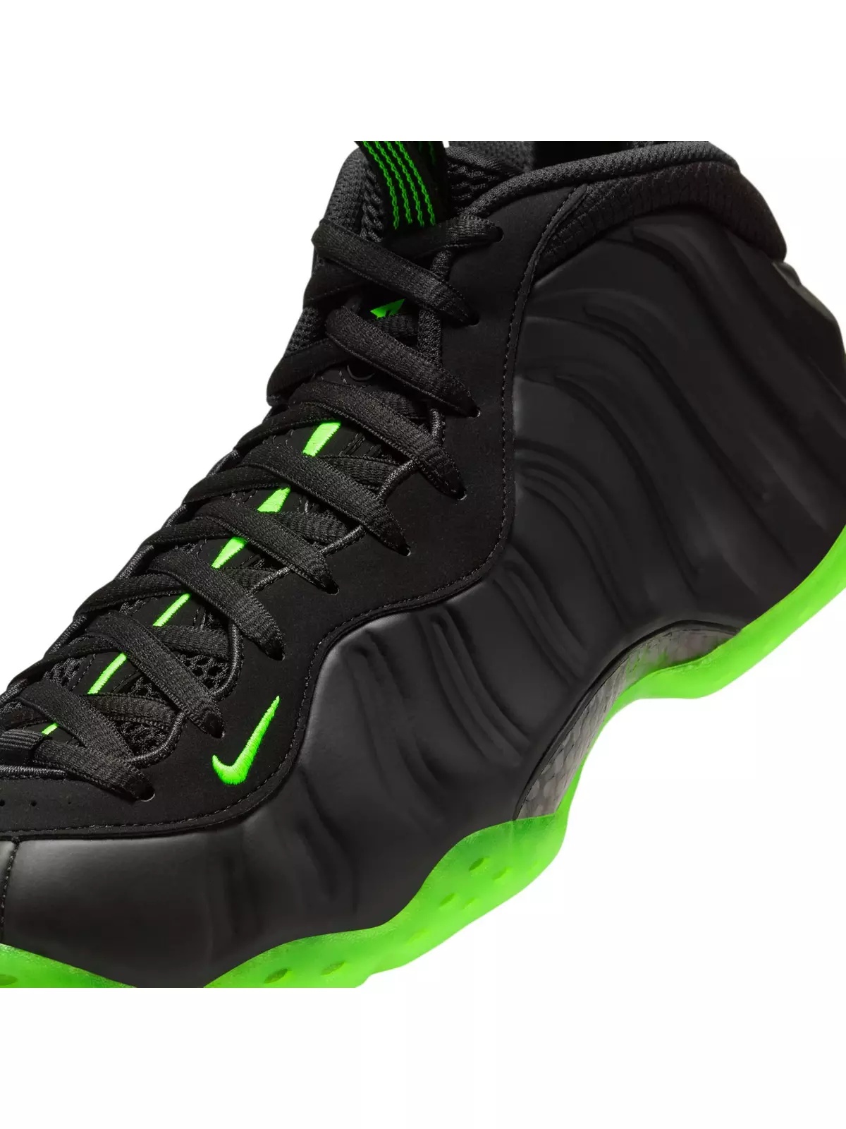 Air Foamposite One "Black Volt" Men's Shoe - 4