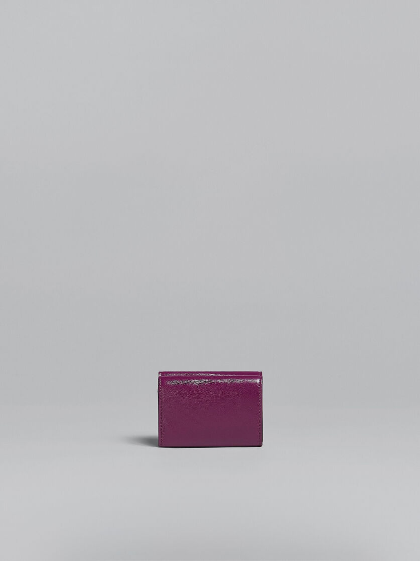 PURPLE AND WHITE LEATHER TRI-FOLD WALLET - 3