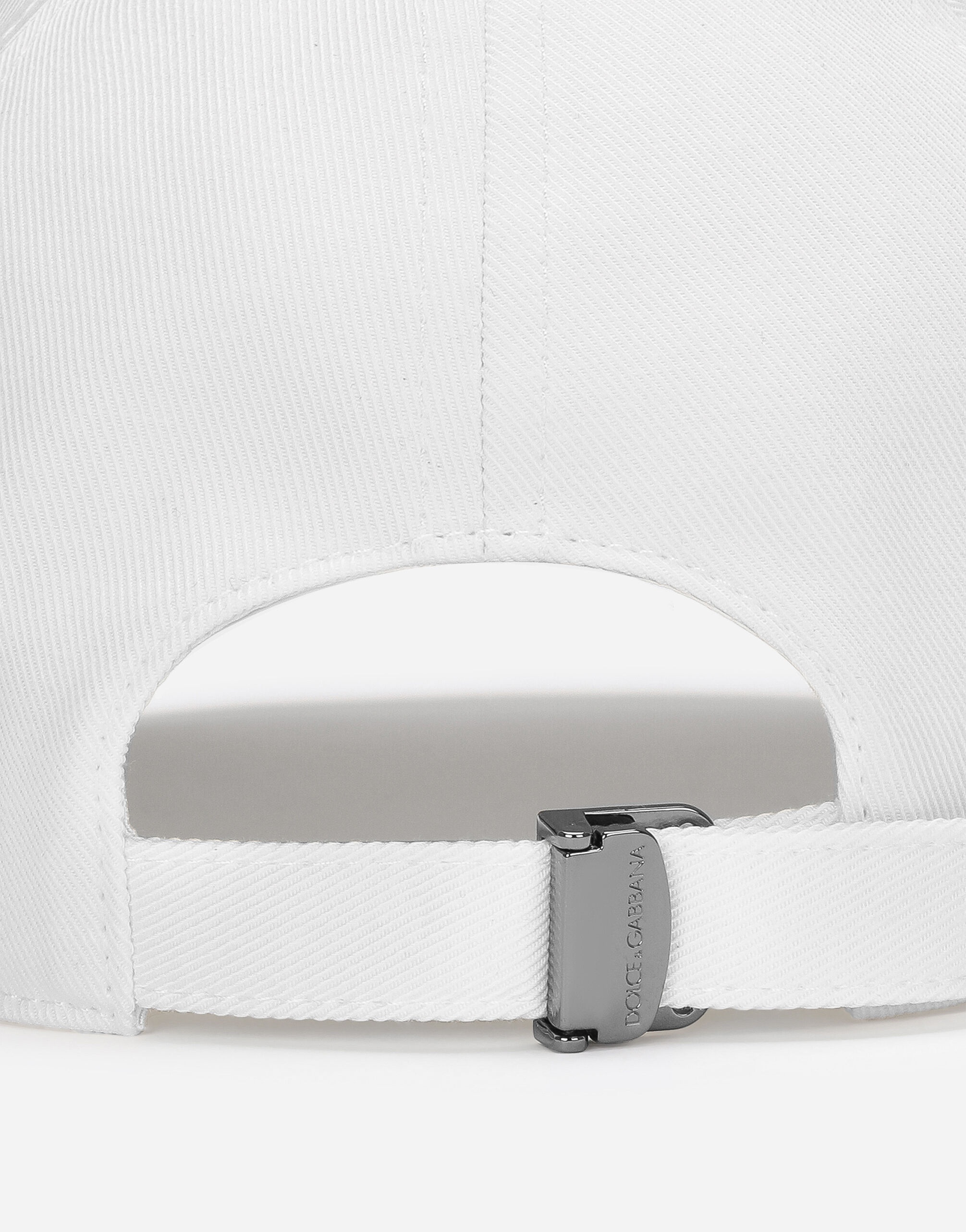 Baseball cap with branded tag - 3