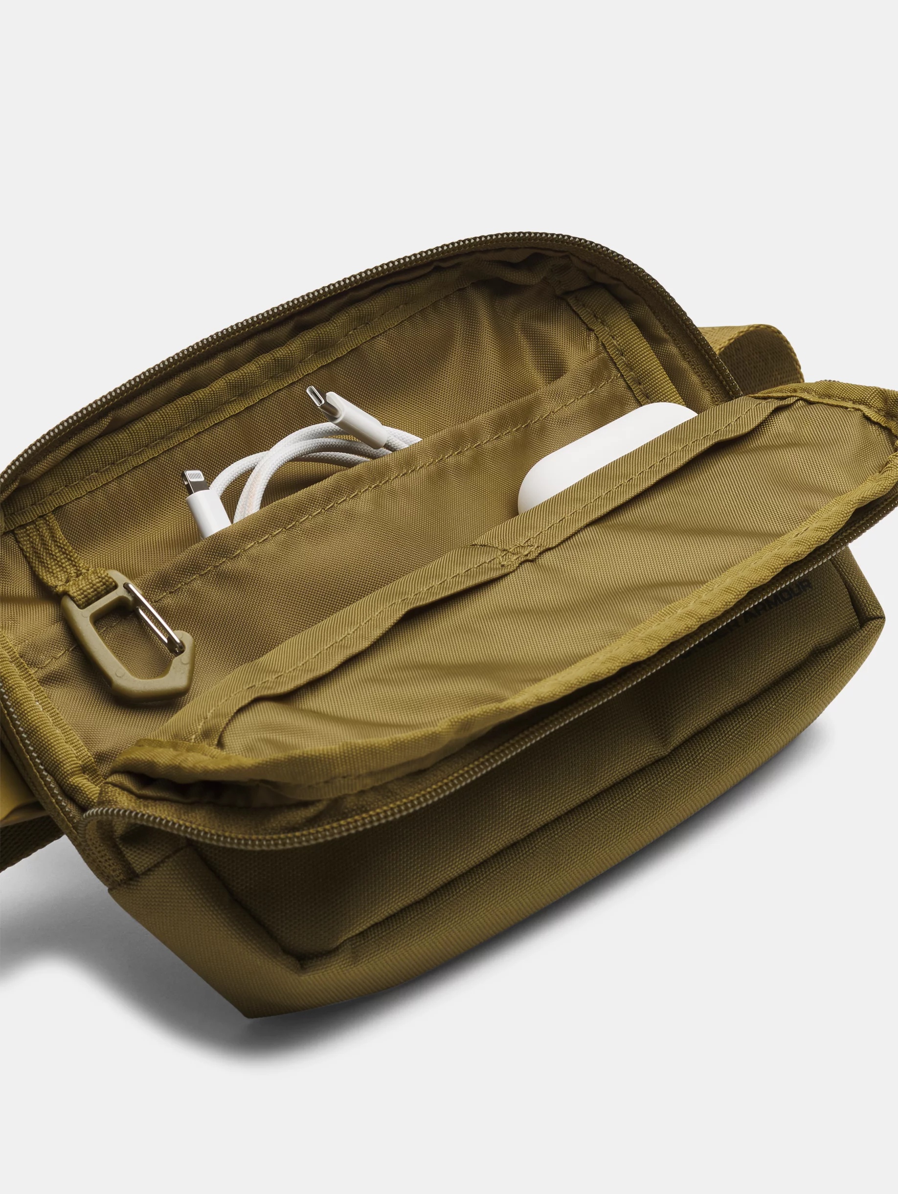 UA Essential - 3