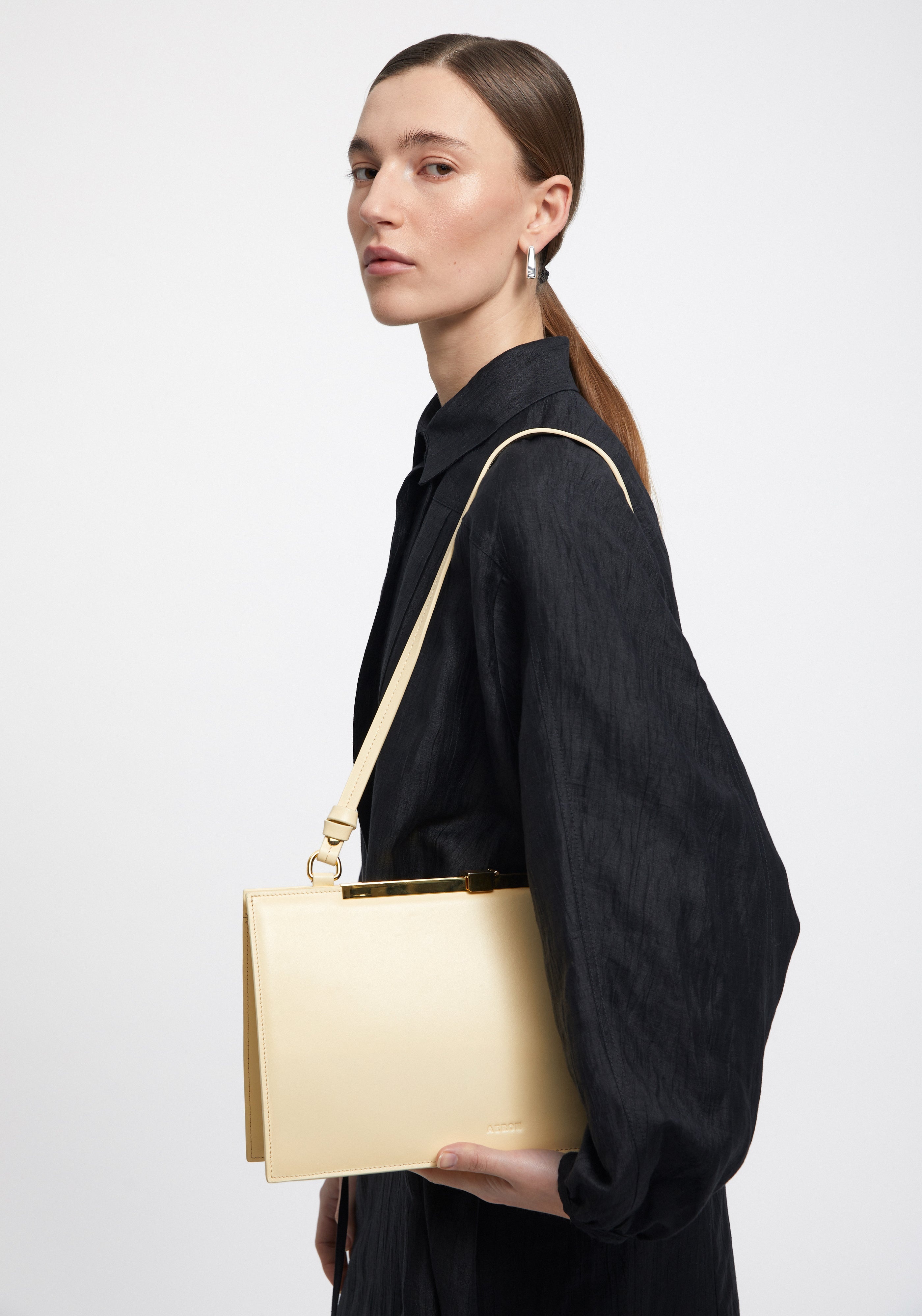 EDEN
Leather evening clutch - 4