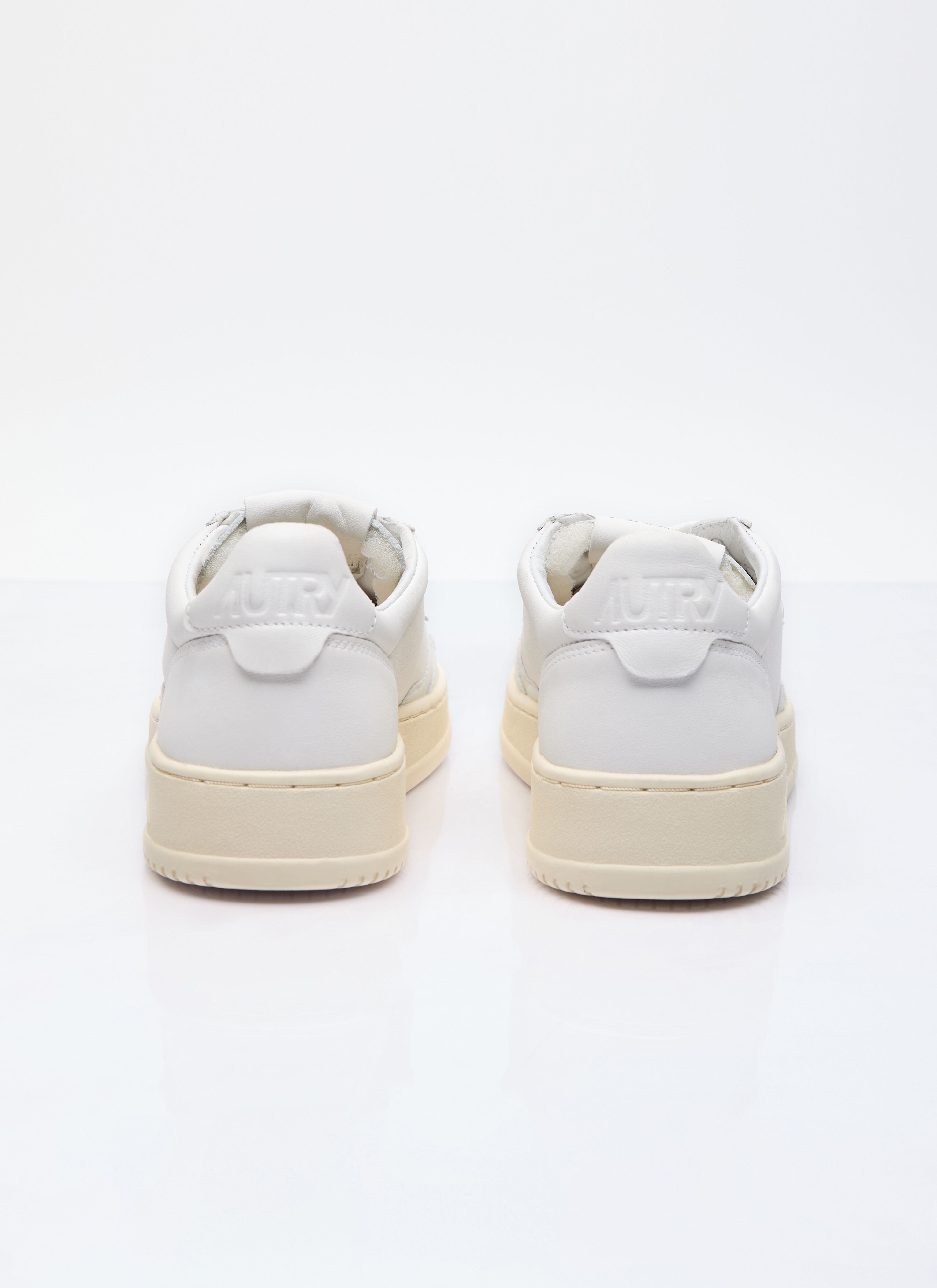 Medalist Low Top Sneakers - 6