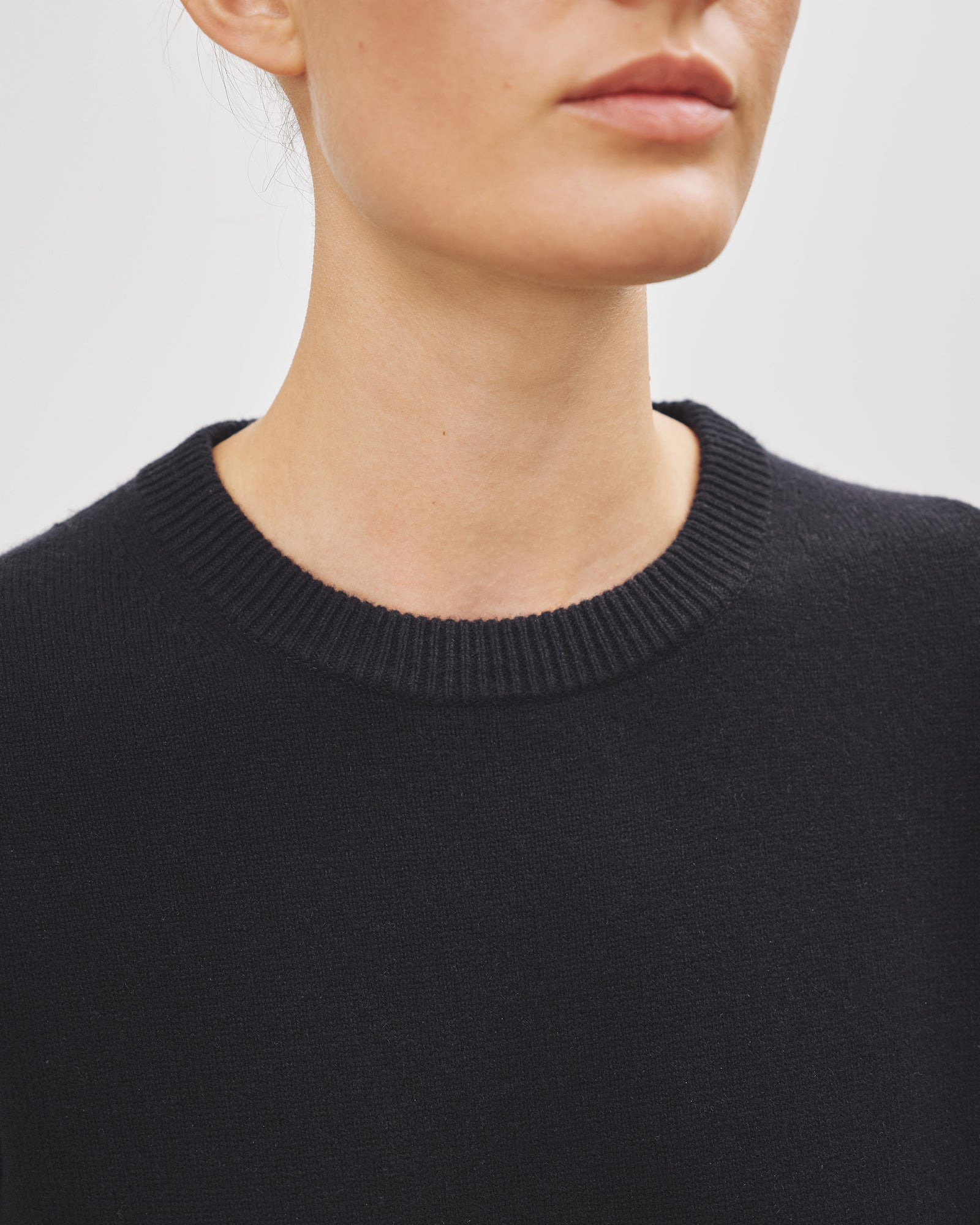 NORA SWEATER - 3