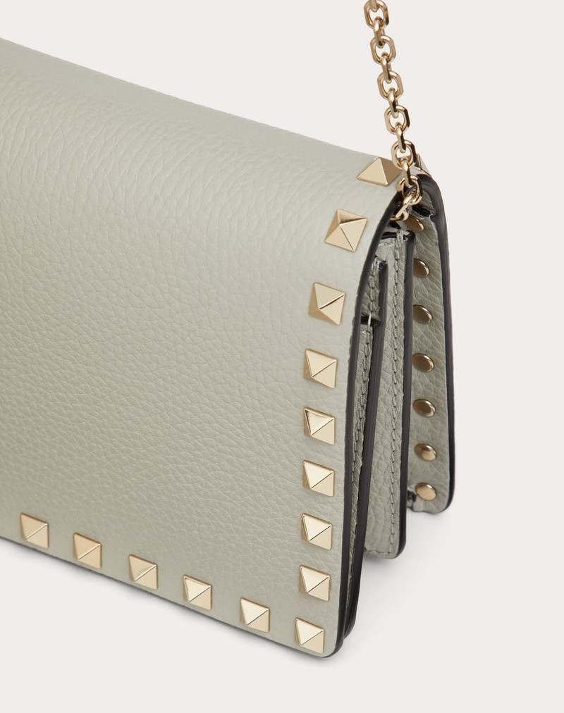 Valentino Rockstud Grainy Calfskin Chain Pouch outlook