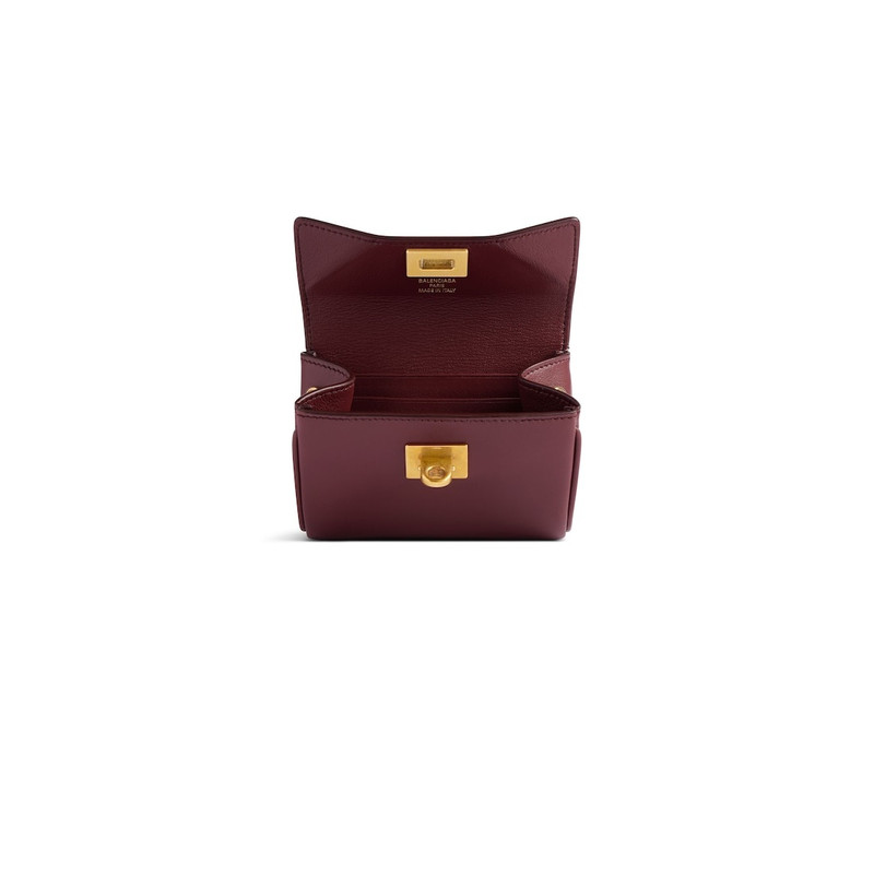 Women's Rodeo Flap Card Holder in Burgundy 3