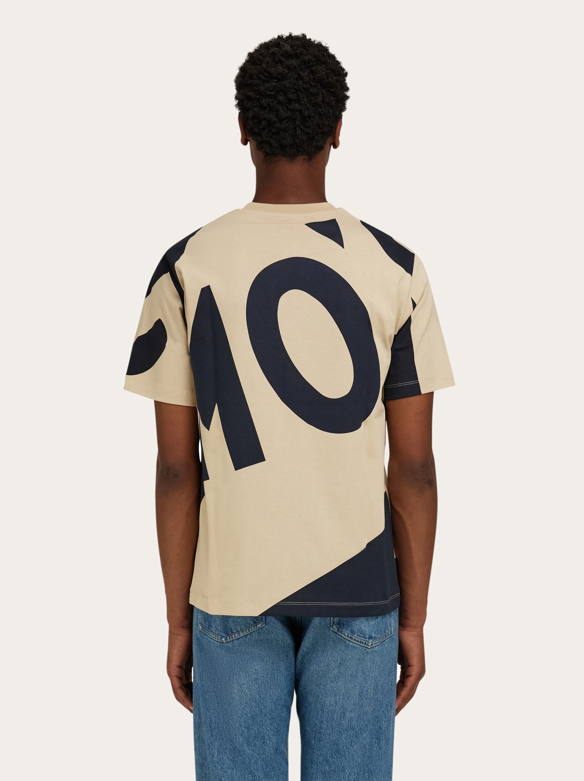 Graphic t-shirt - 3