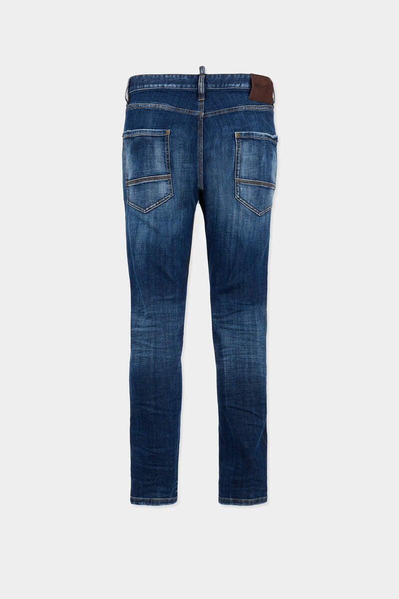 DSQUARED2 DARK SMOKER WASH TEDDY MINI FRONT JEANS outlook