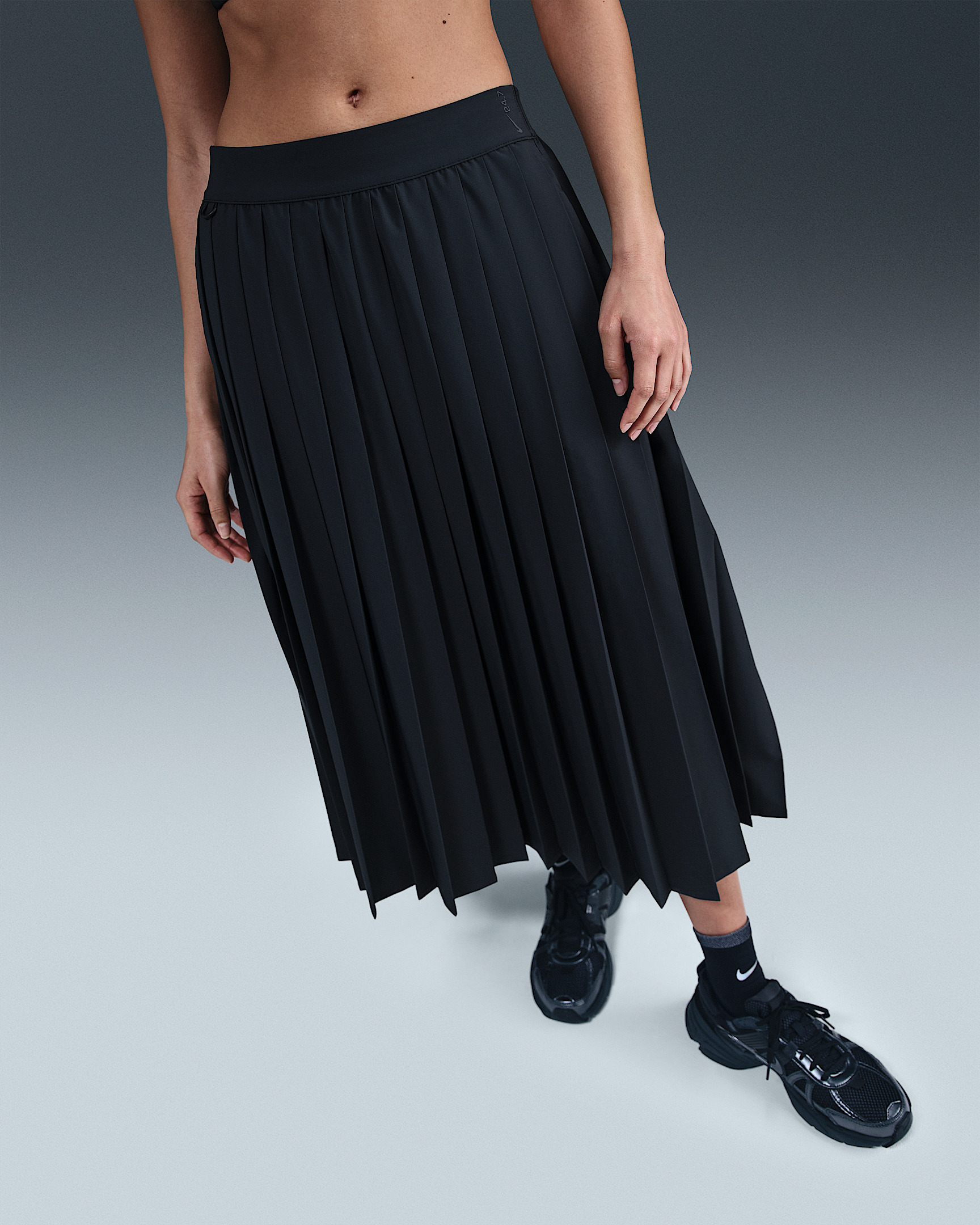 Nike 24.7 PerfectStretch Women's Dri-FIT Pleated Skirt - 2