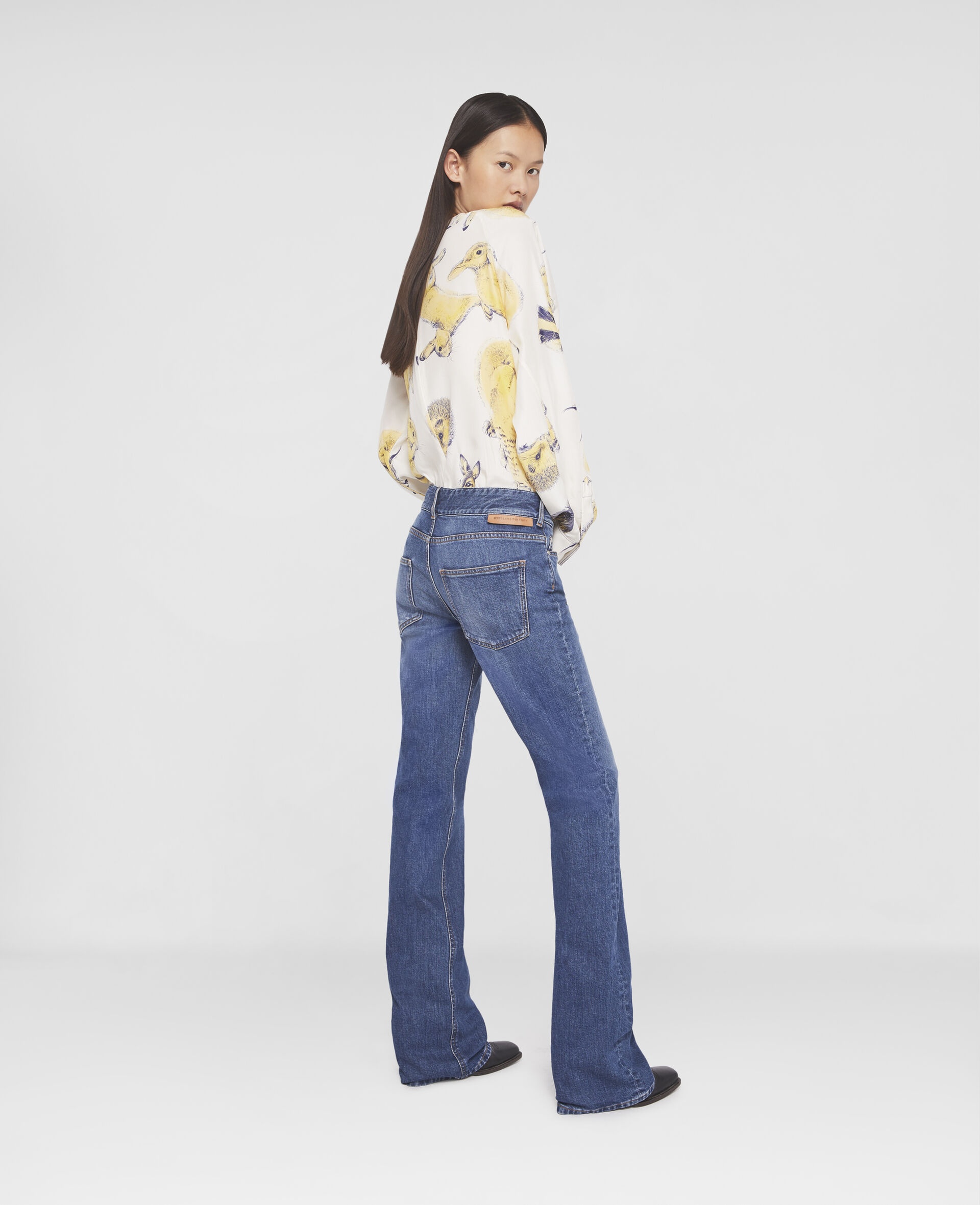 Vintage Wash Low-Rise Straight Leg Jeans - 3
