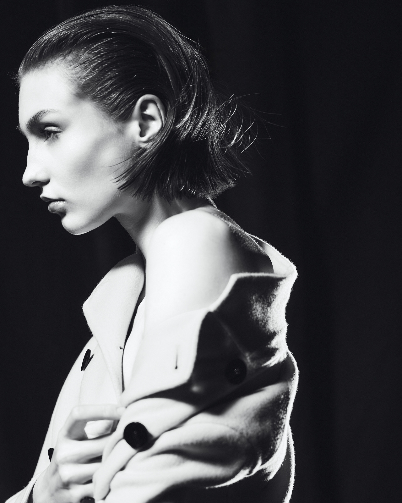 DOUBLE-BREASTED CASHMERE DOUBLE CLOTH COAT - 5